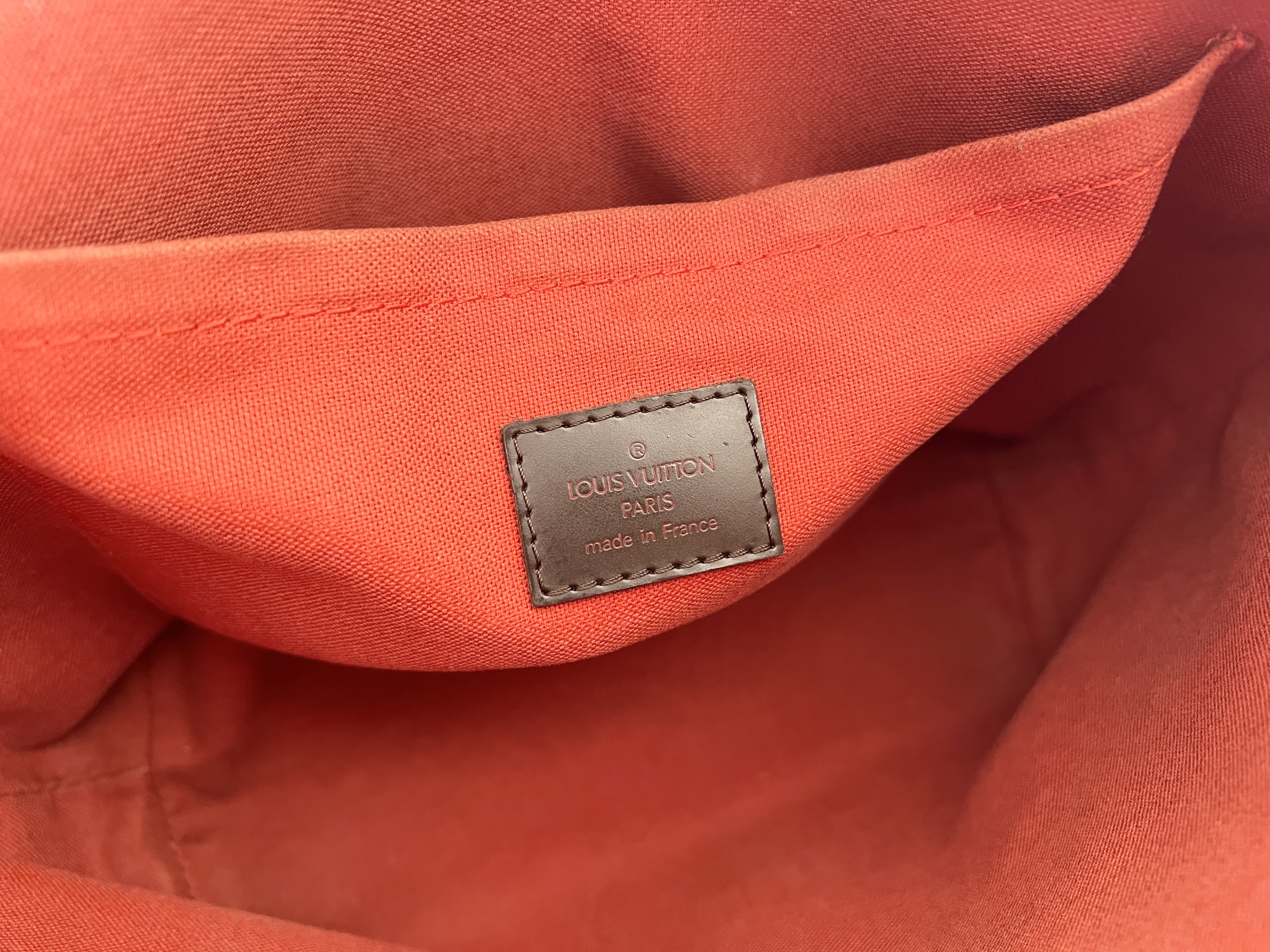 Damier Irovo MM Leather Shoulder Bag One-Shoulder Bag — view 6