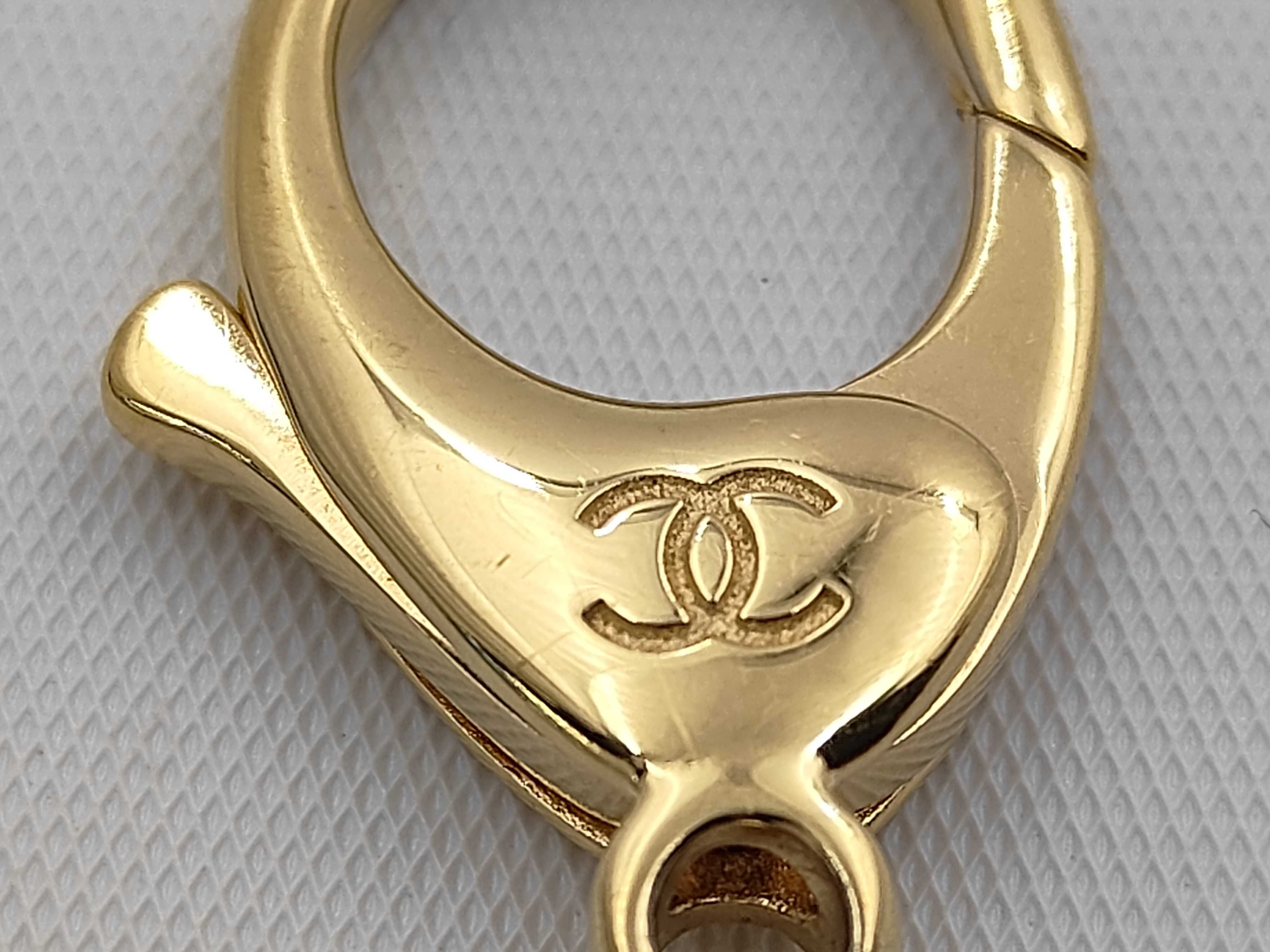 Coco Mark D25K Star Keychain Charm — view 7