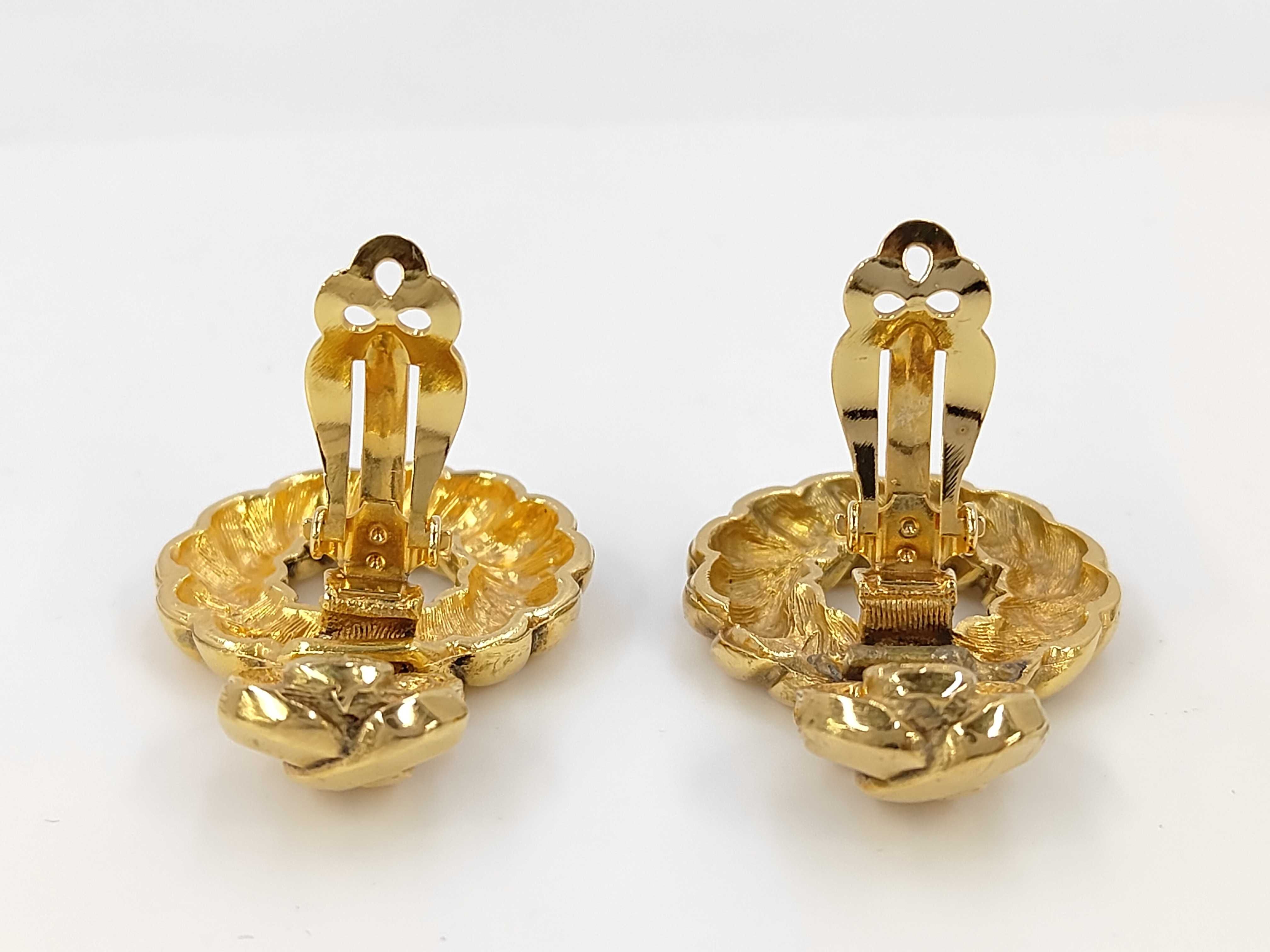 Coco Mark Twist Hoop Earrings — view 4