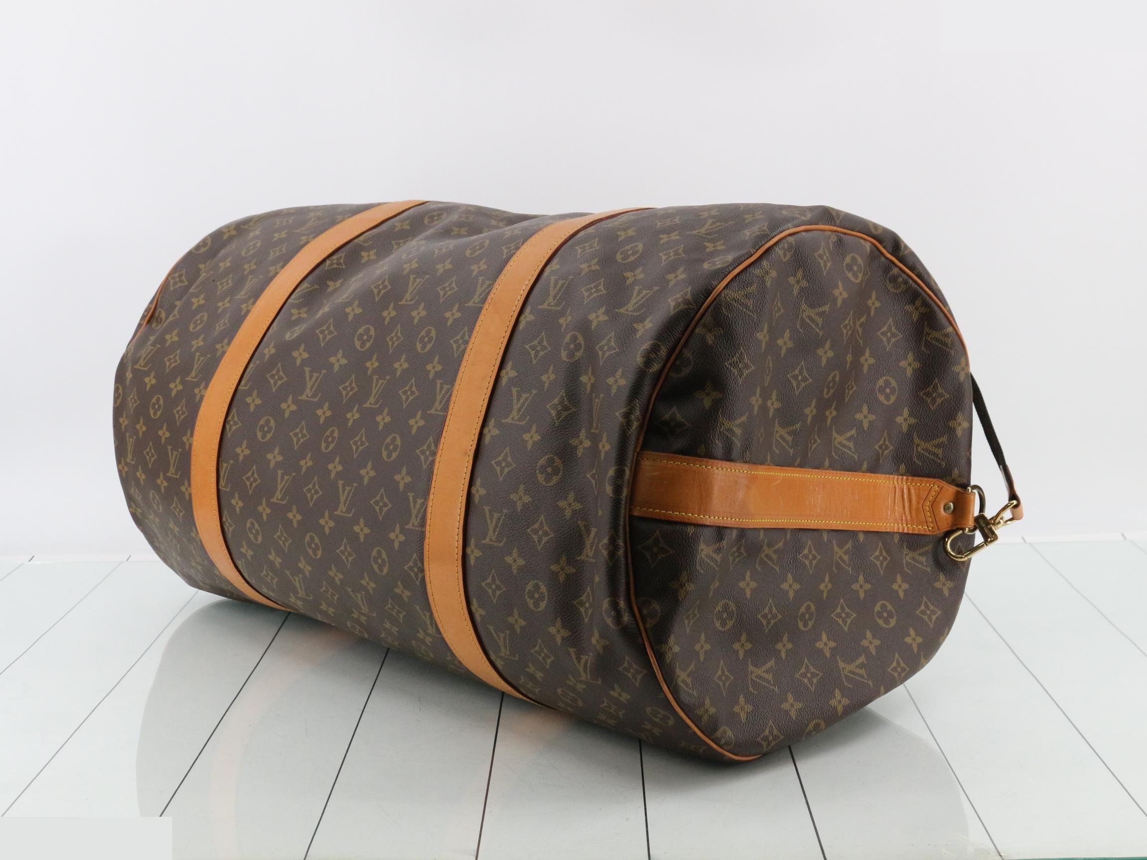 Sac Polochon A20912 - Includes strap, name tag, key, and 2 keys. — view 6