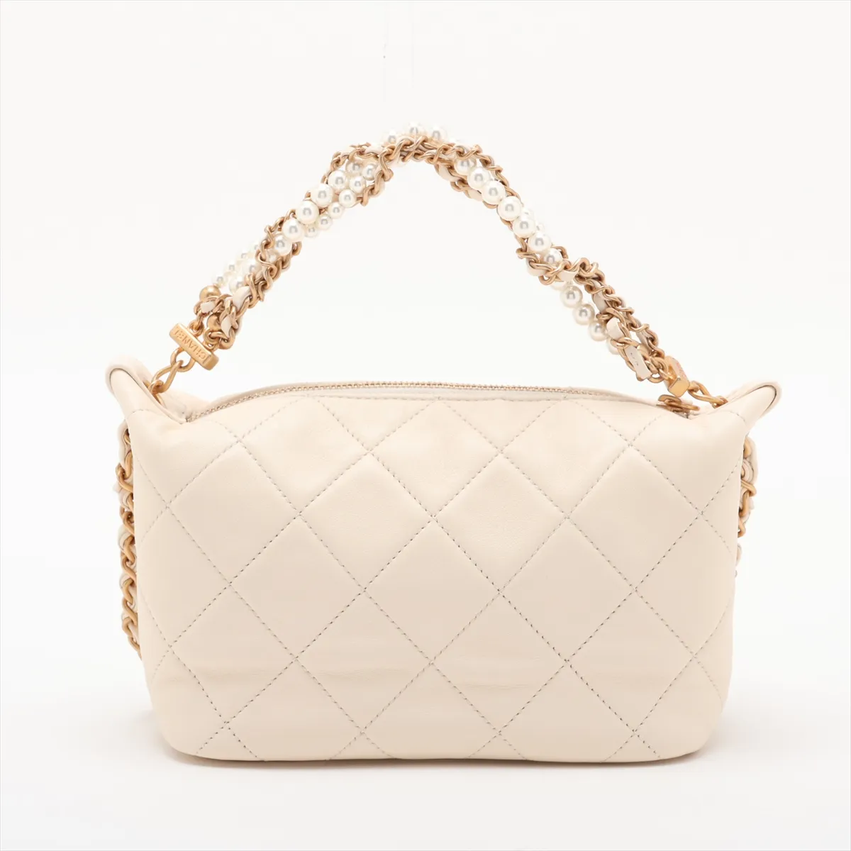[Individually packaged] Chanel Matelassé Lambskin 2-Way Shoulder Bag, Pearl Beige, Gold Hardware, JCHEJ747, Random Plate — view 2