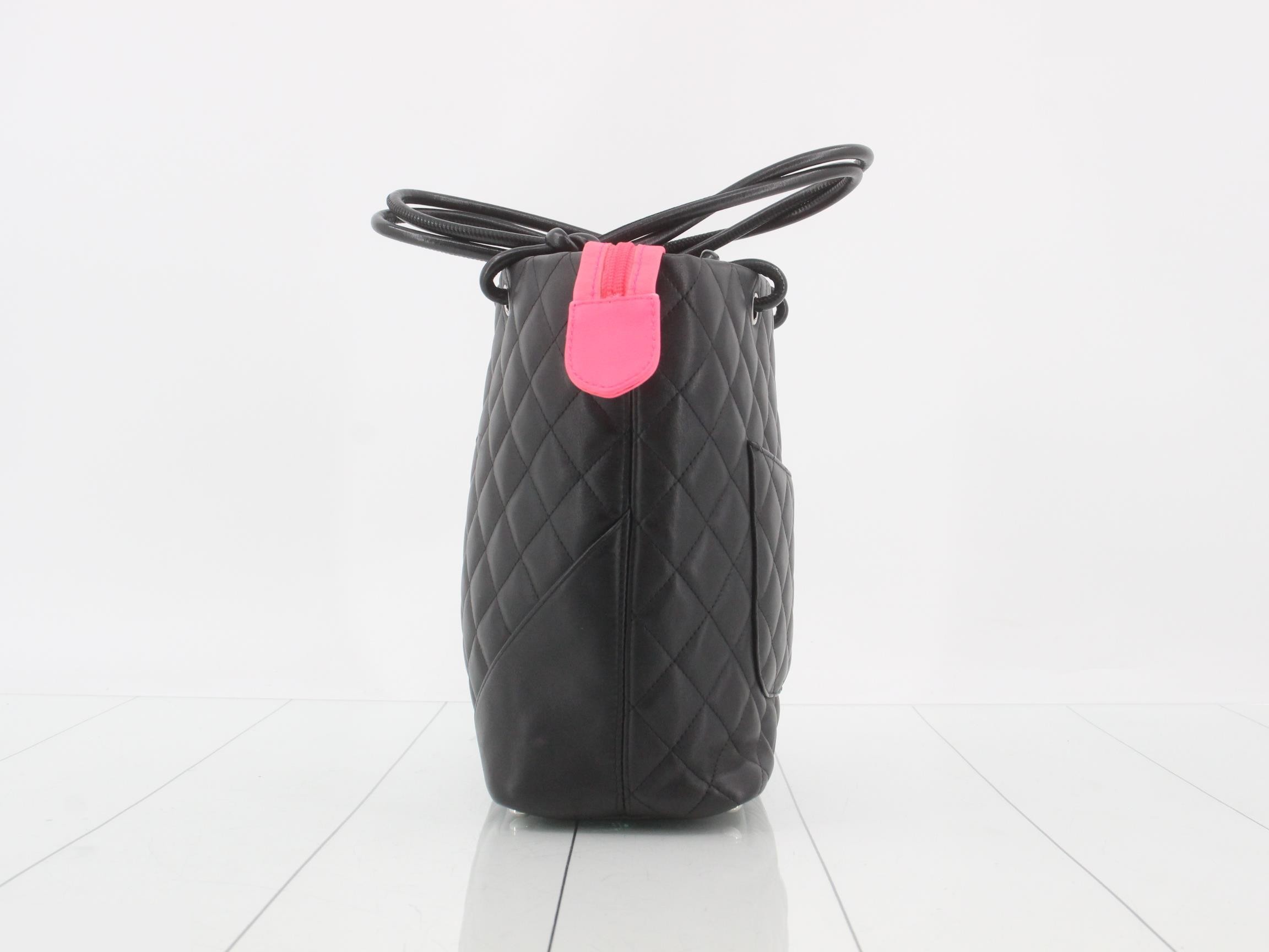 Cambon Line (Bag) - Tote Bag — view 3