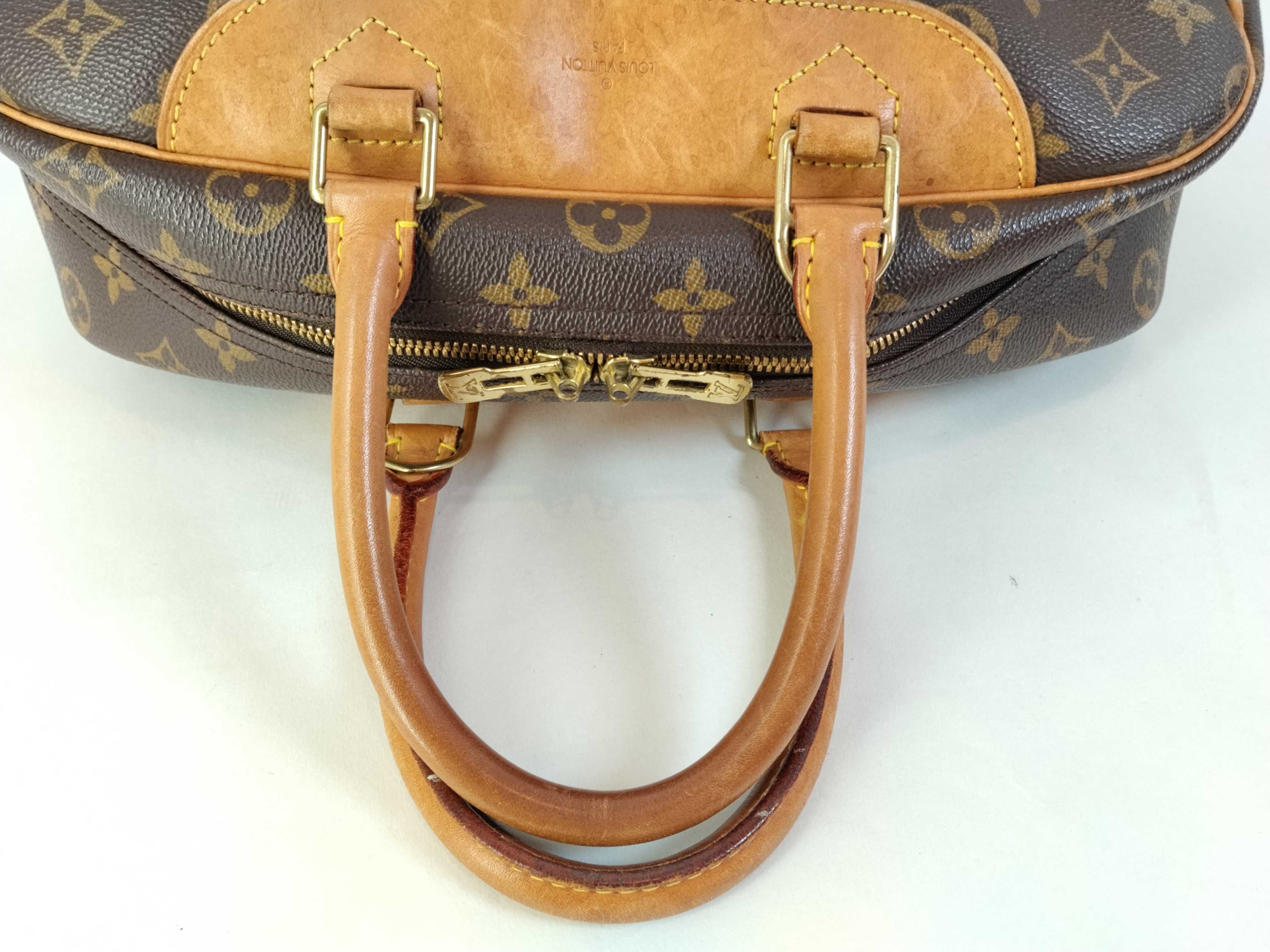 Monogram M47270 Deauville Monogram Handbag — view 3