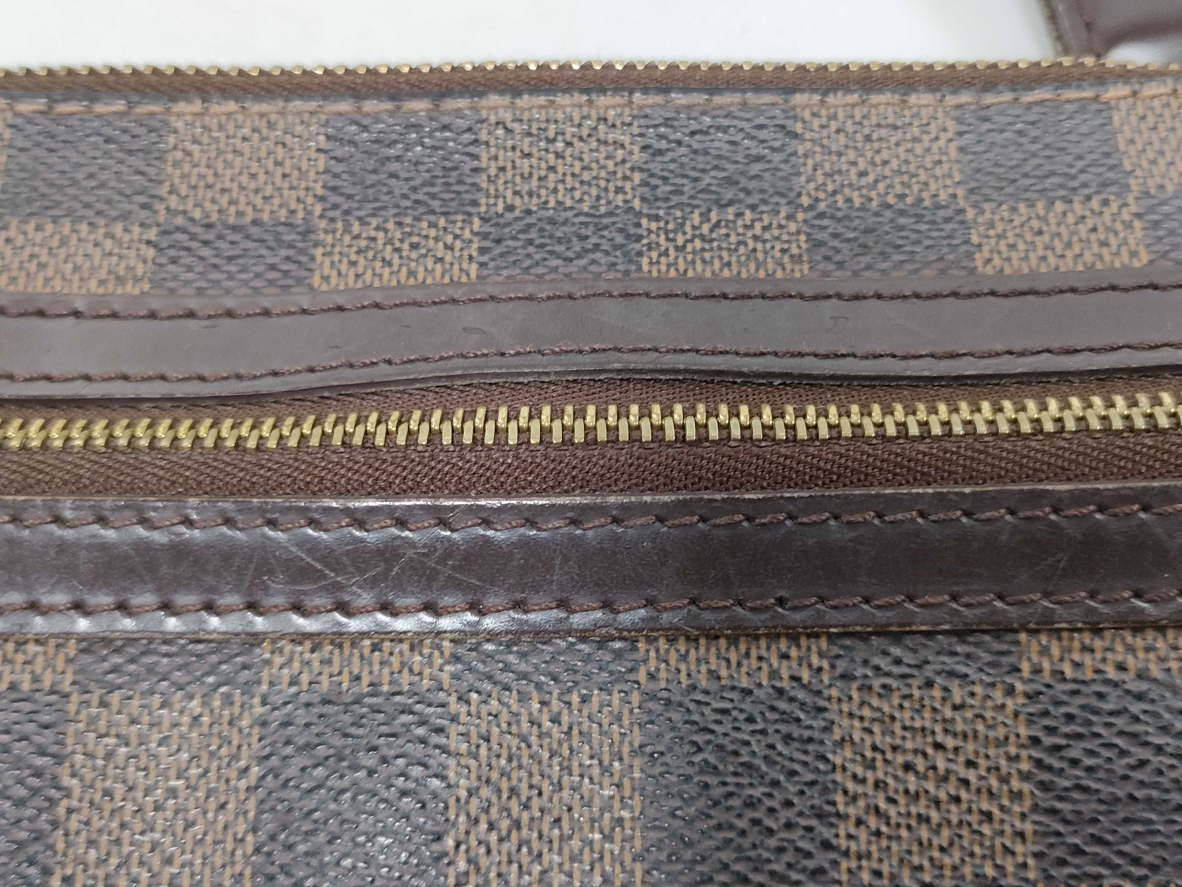 Damier Bosphore Shoulder Bag — view 10