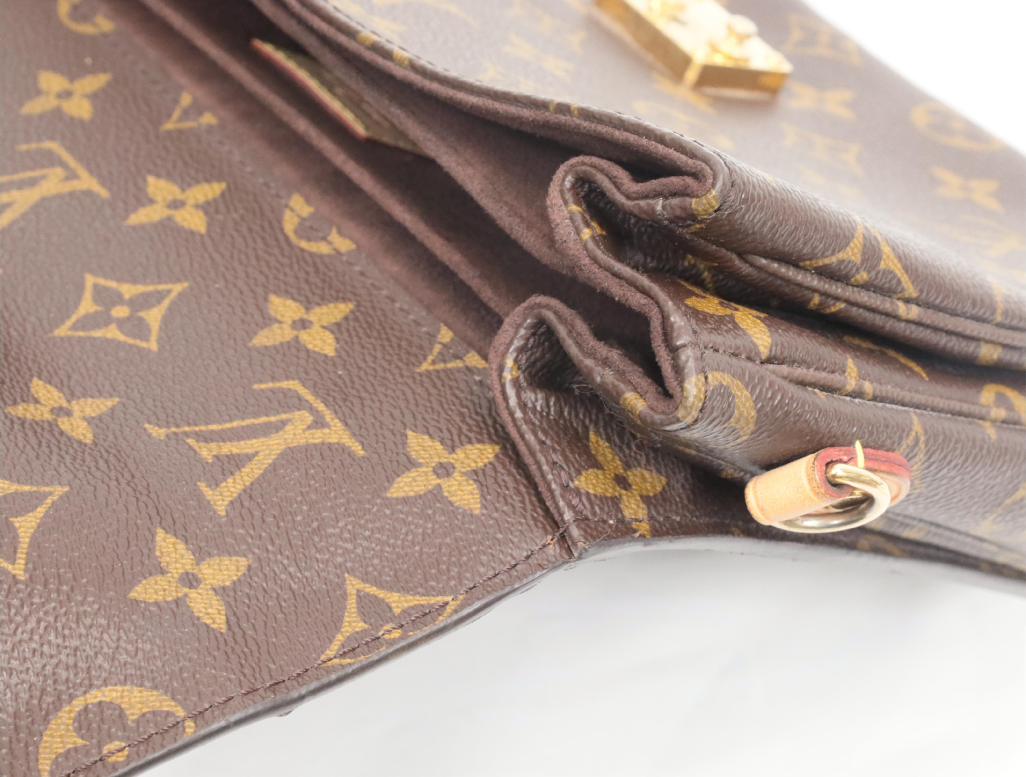 Monogram Pochette Metis MM Shoulder Bag — view 10