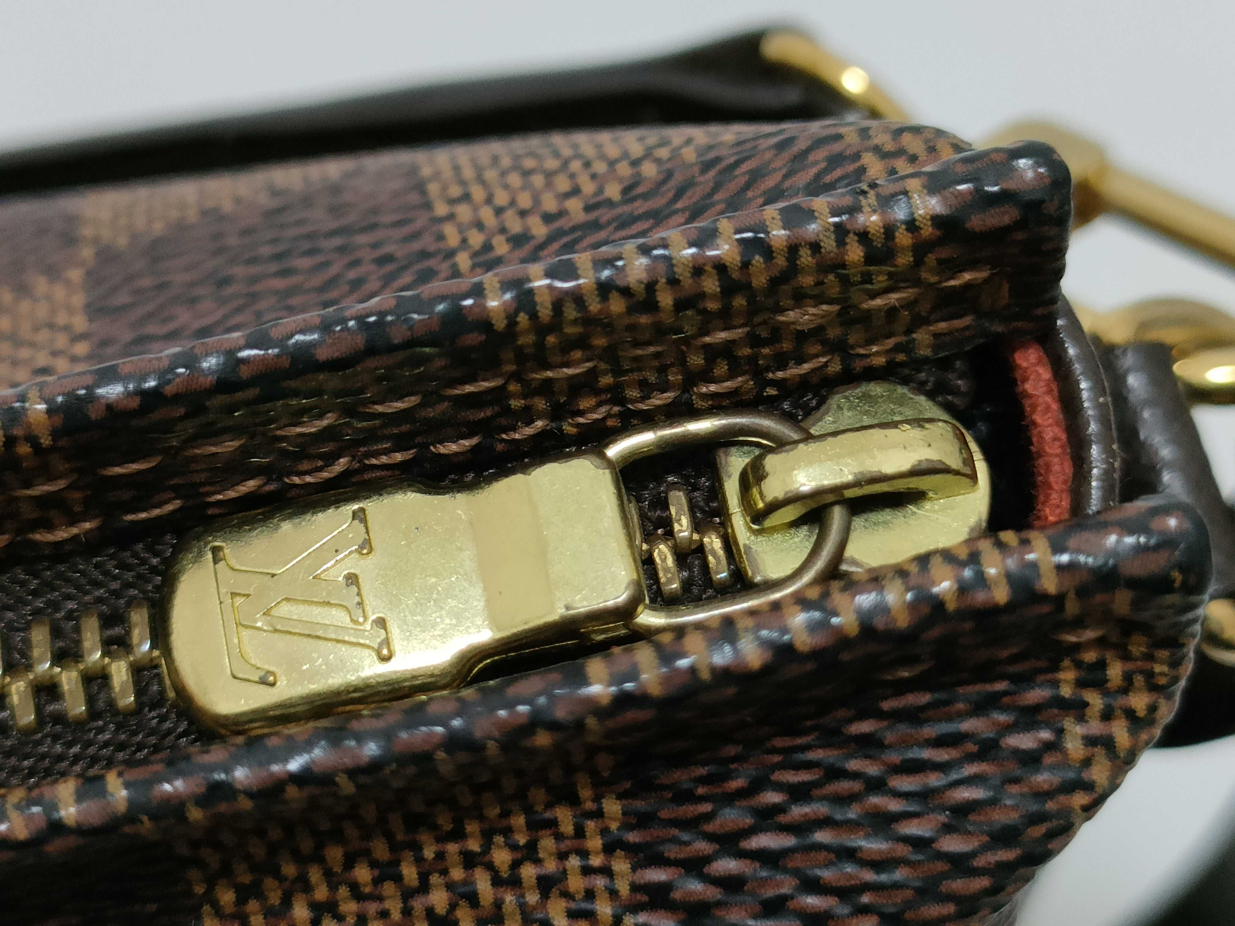 Damier Louis Vuitton Damier Trousse Makeup N51982 Shoulder Bag — view 13