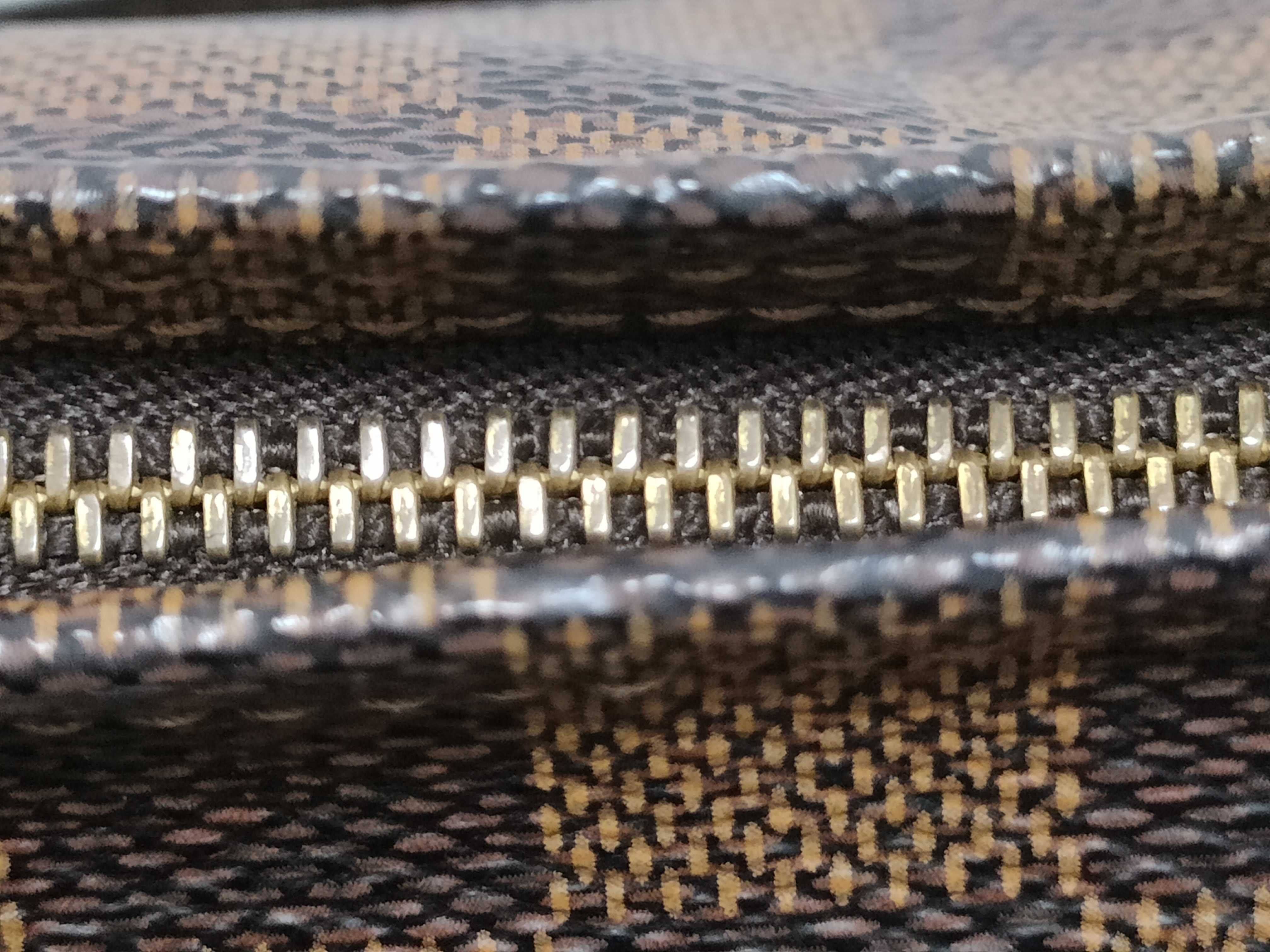 Damier Louis Vuitton Damier Trousse Makeup N51982 Shoulder Bag — view 7