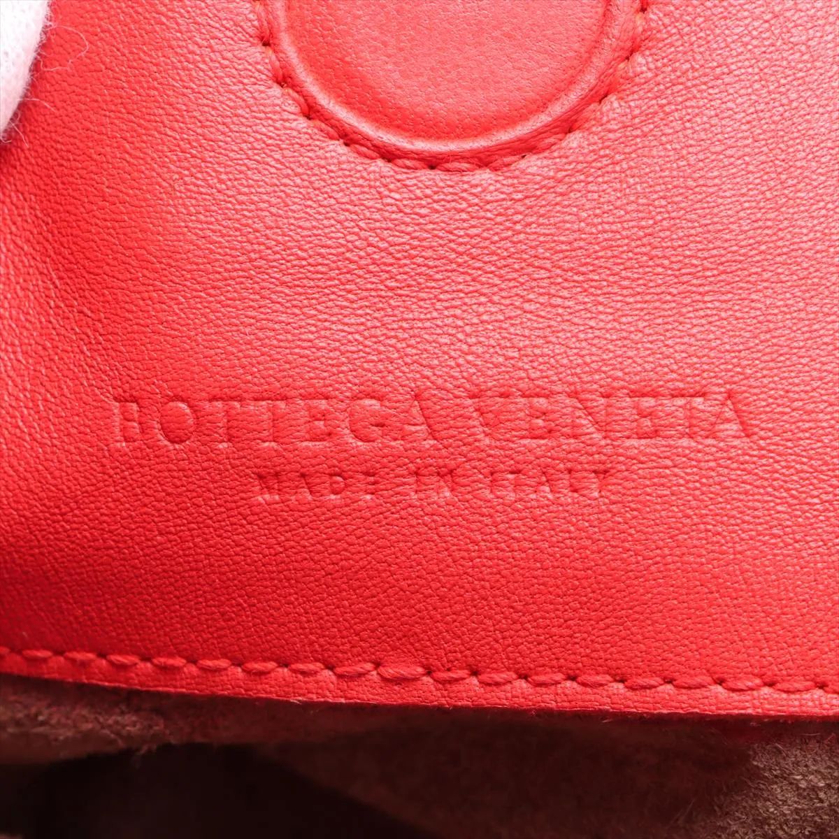 Intrecciato Campana Leather Shoulder Bag Red 124864 — view 9