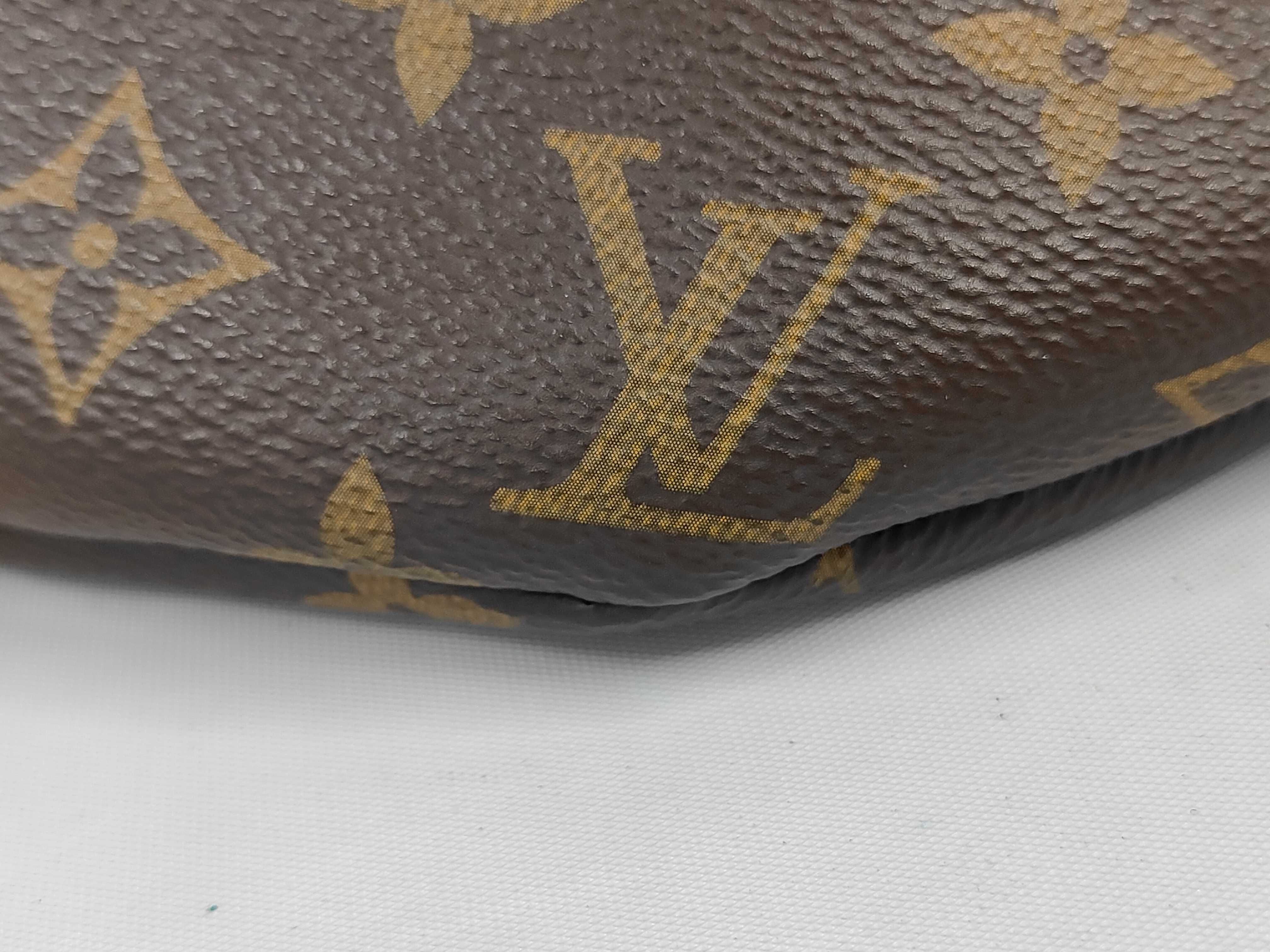 LV Louis Vuitton Monogram Bumbag Waist Bag Shoulder Bag — view 4