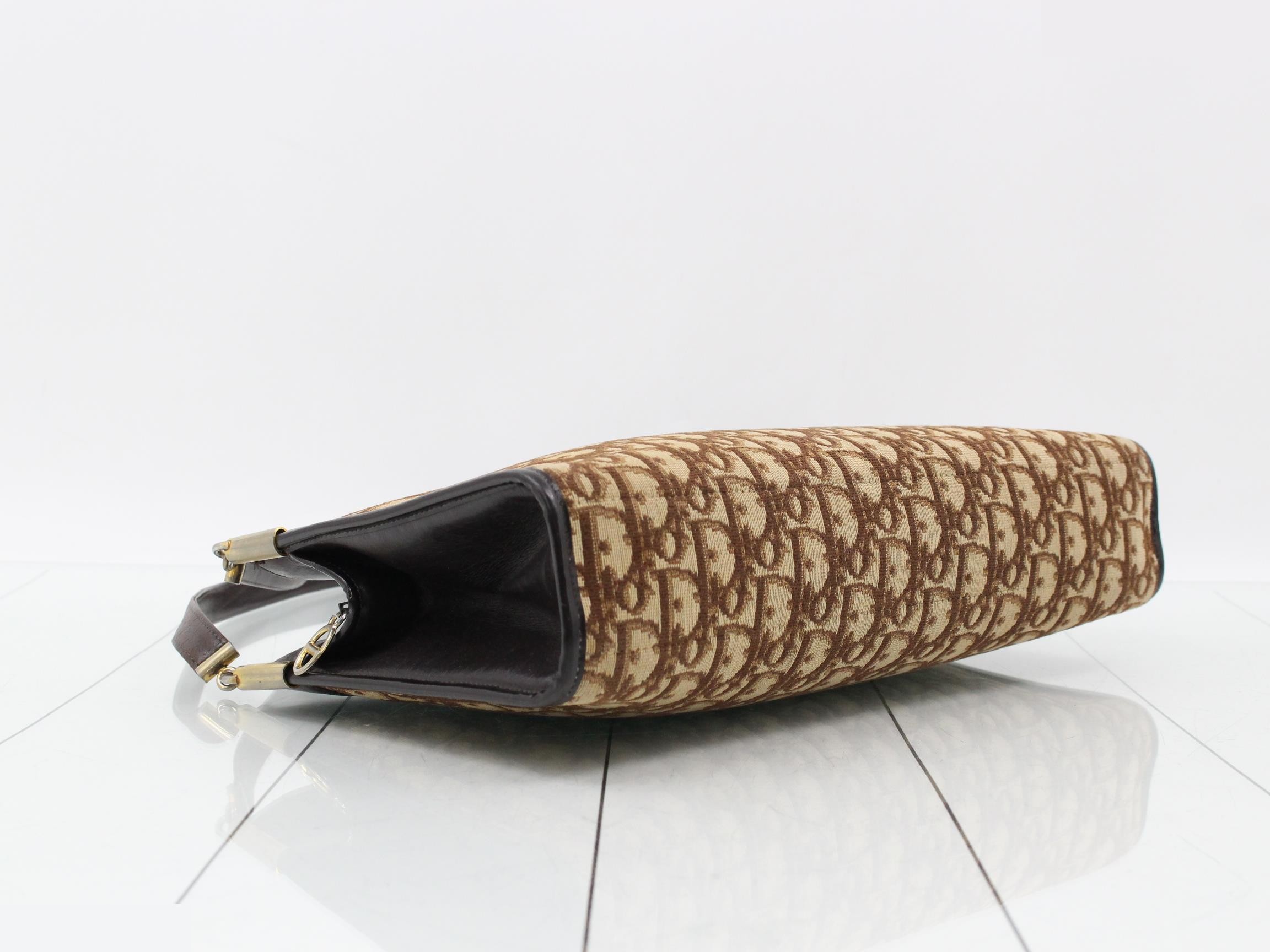 Trotter (bag) - Shoulder bag — view 5