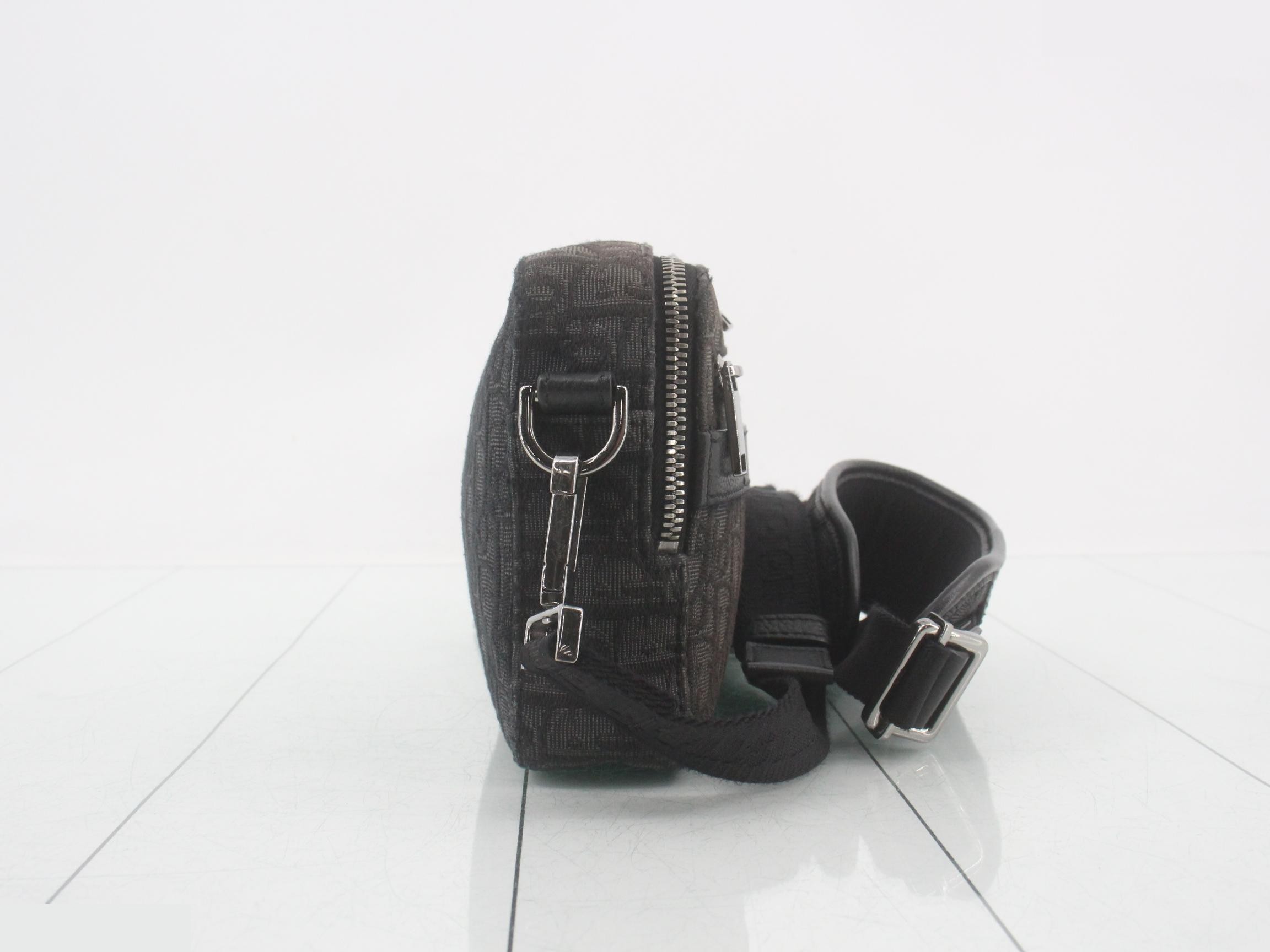 Safari Trotter — view 4