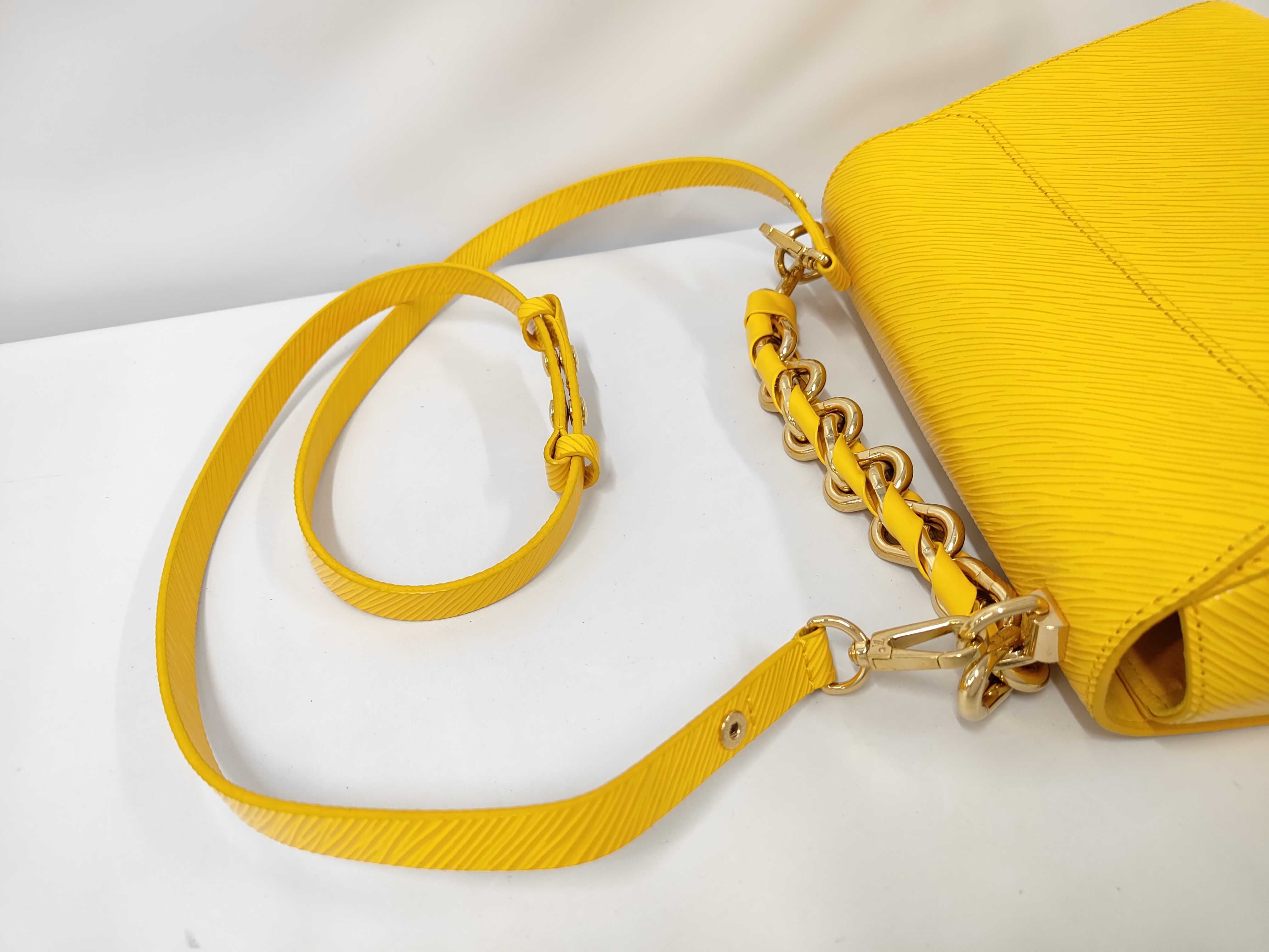 Epi Twist MM 2-Way Handbag — view 5