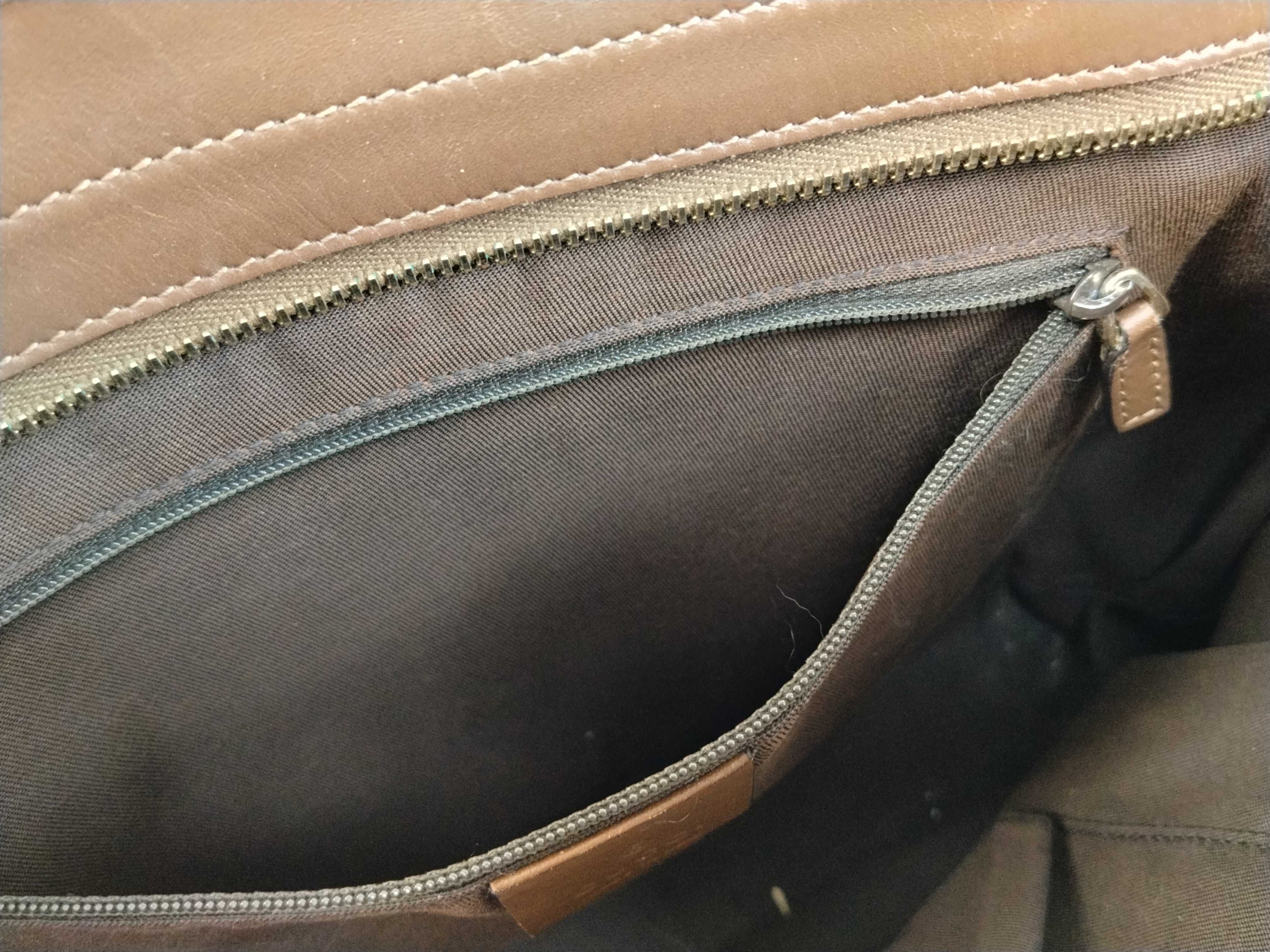 GG Canvas Torch Bag — view 13