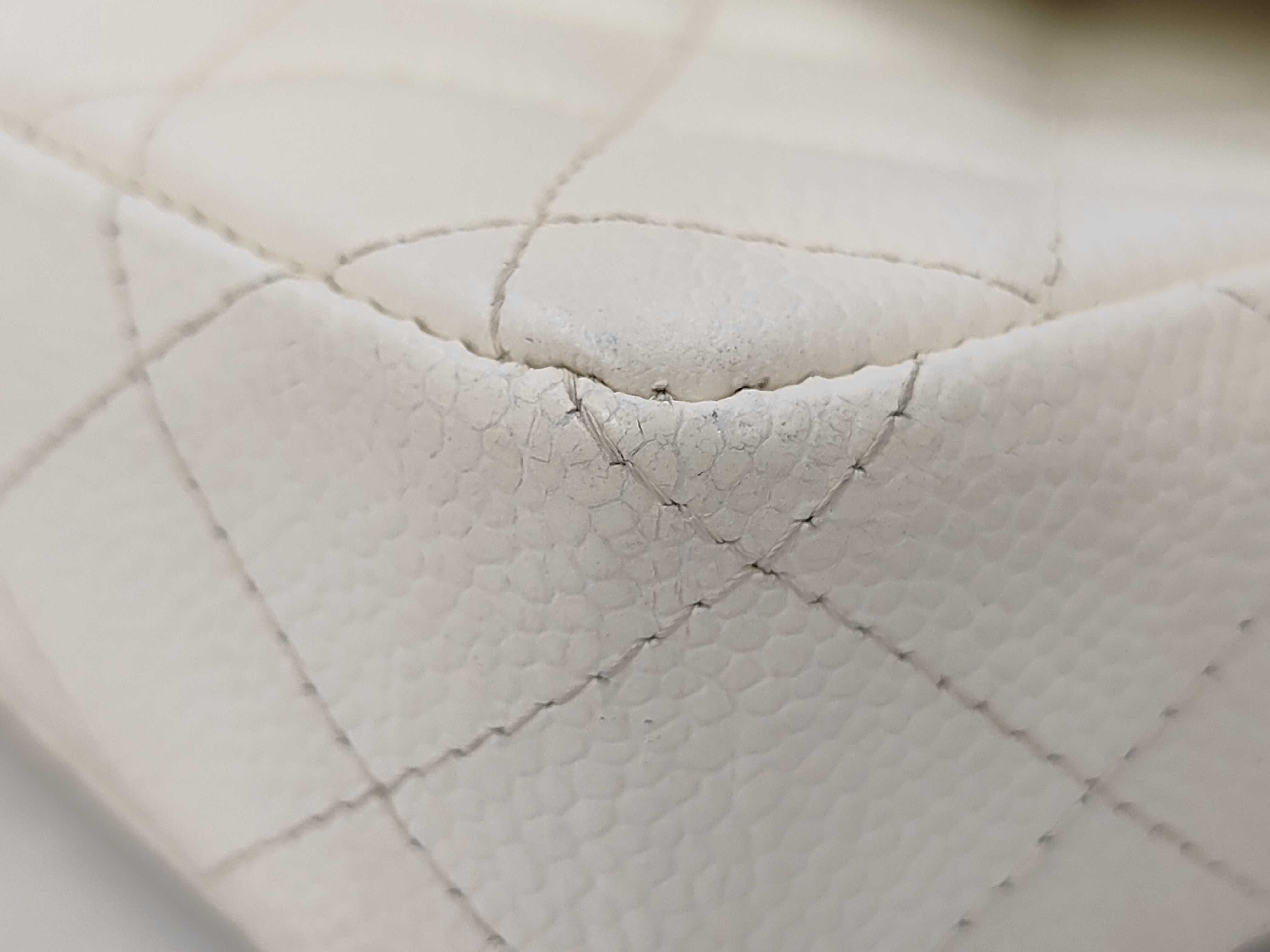 White Baguette Chain Bag Shoulder Bag — view 6