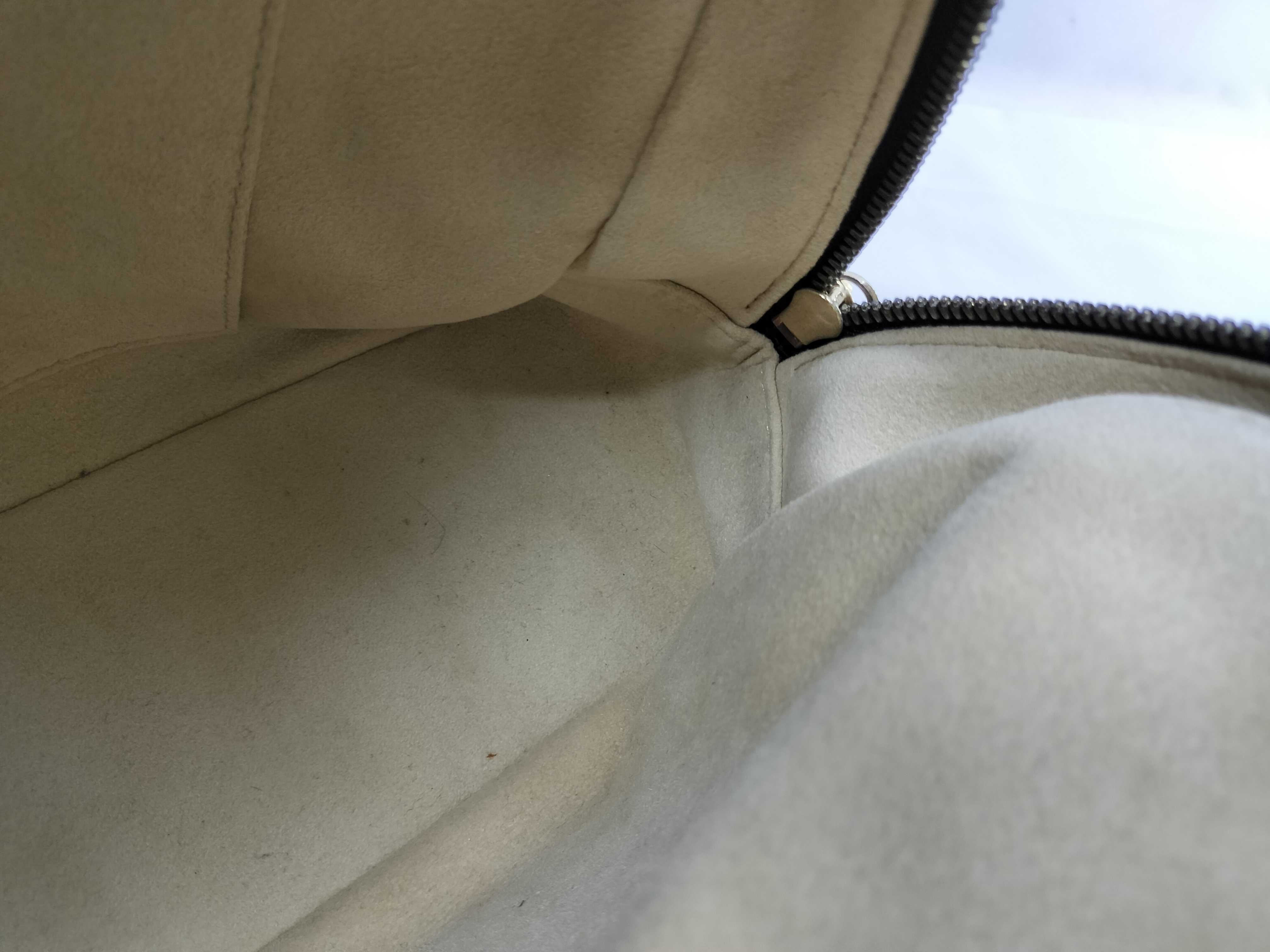 Monogram M40025 Manhattan GM Handbag — view 9