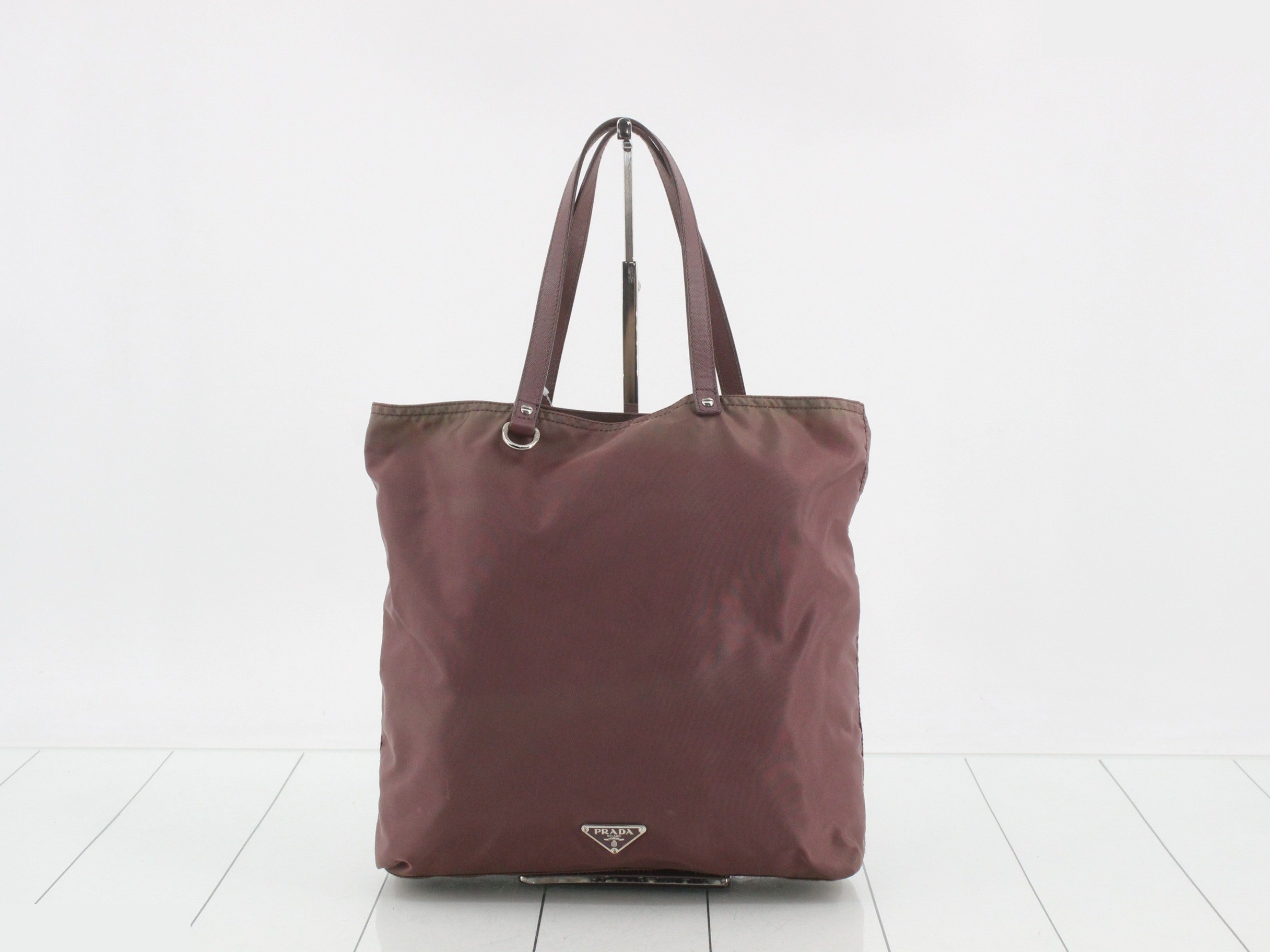 tote bag with triangular plate — view 2