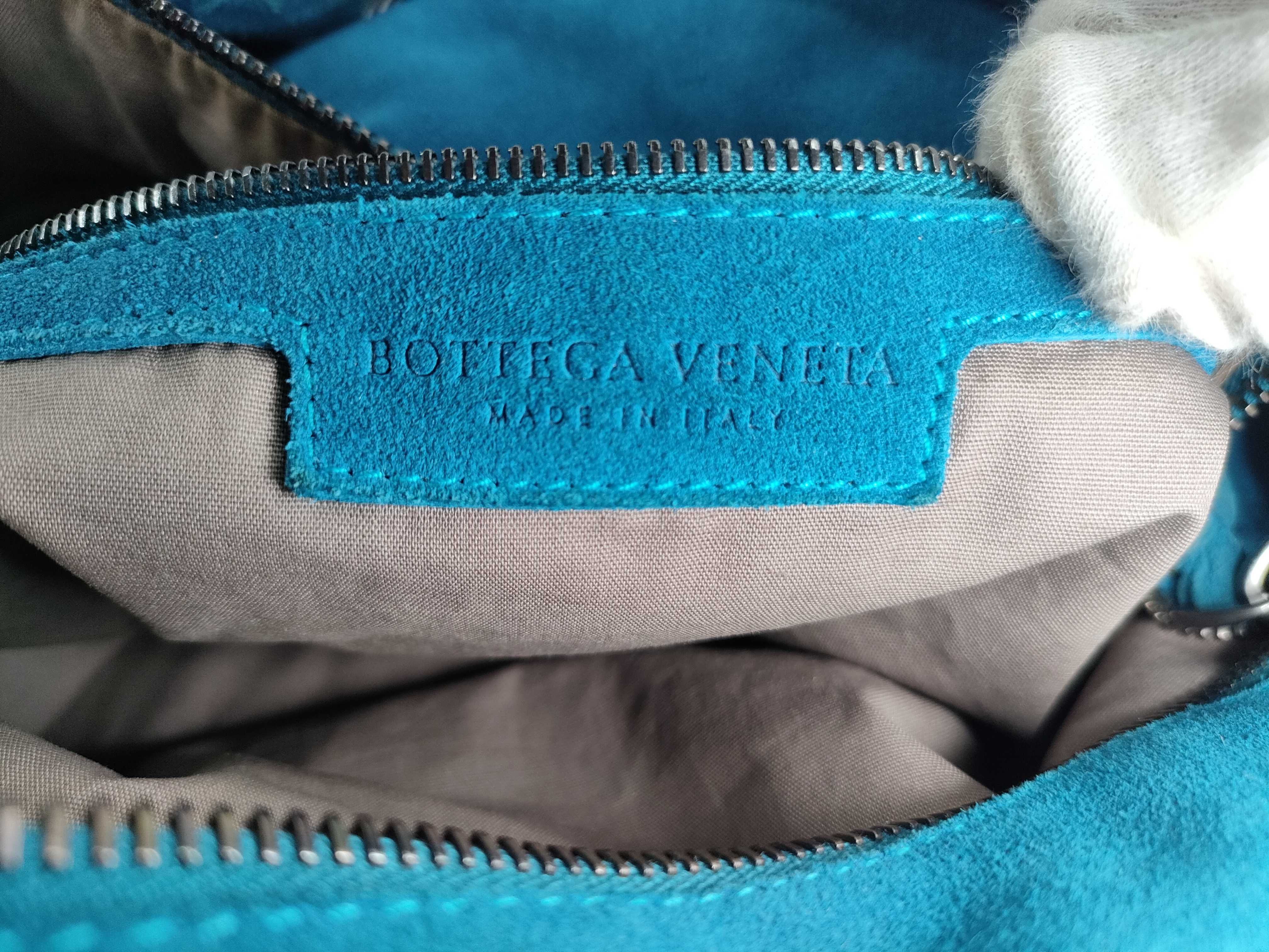 Intrecciato ID - Twist Suede Handbag Blue — view 14