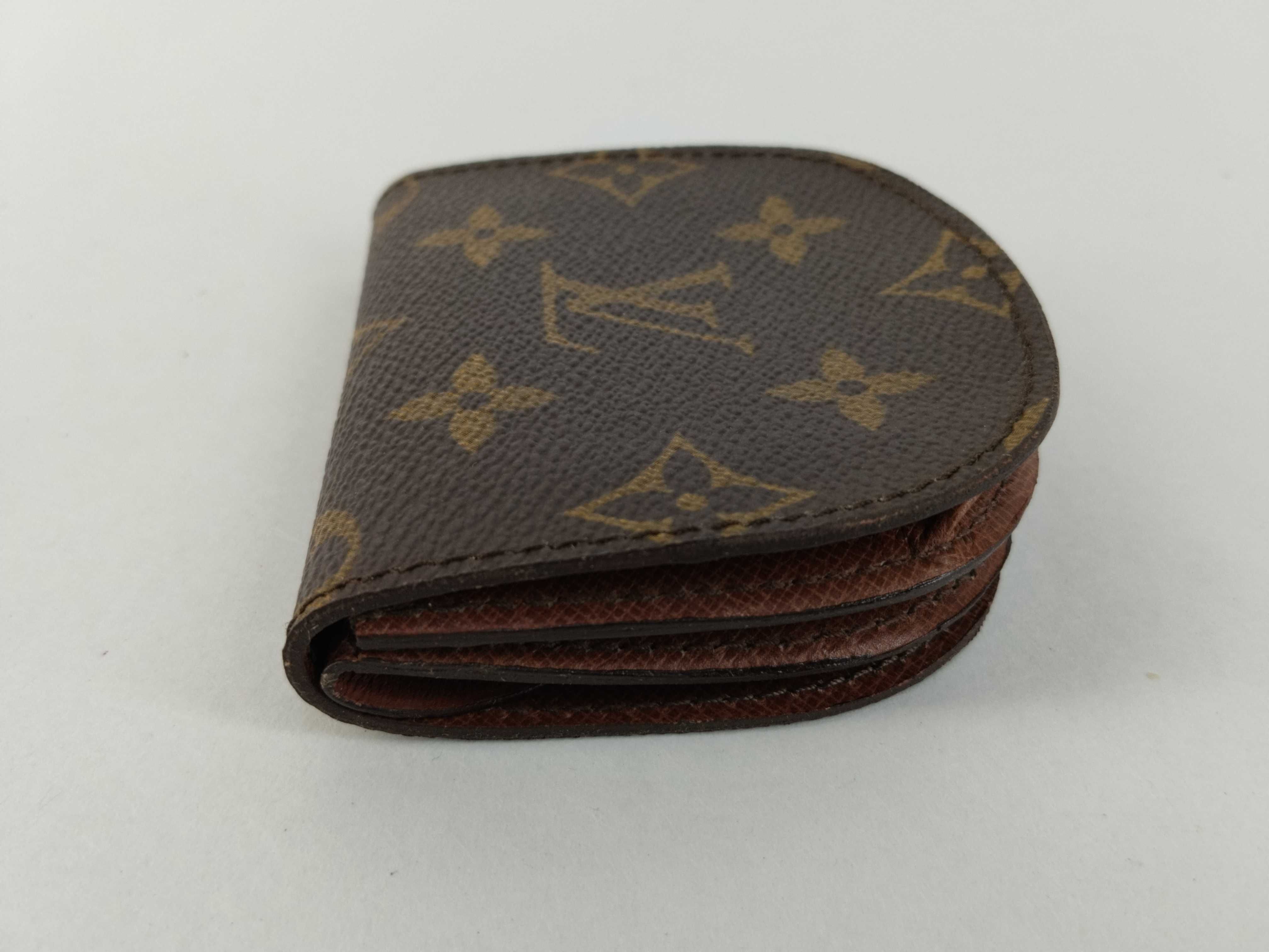 Monogram Louis Vuitton Monogram Porte-Monnaie Gusset Coin Case (Old Model) M61970 8901 CT Coin Case — view 4