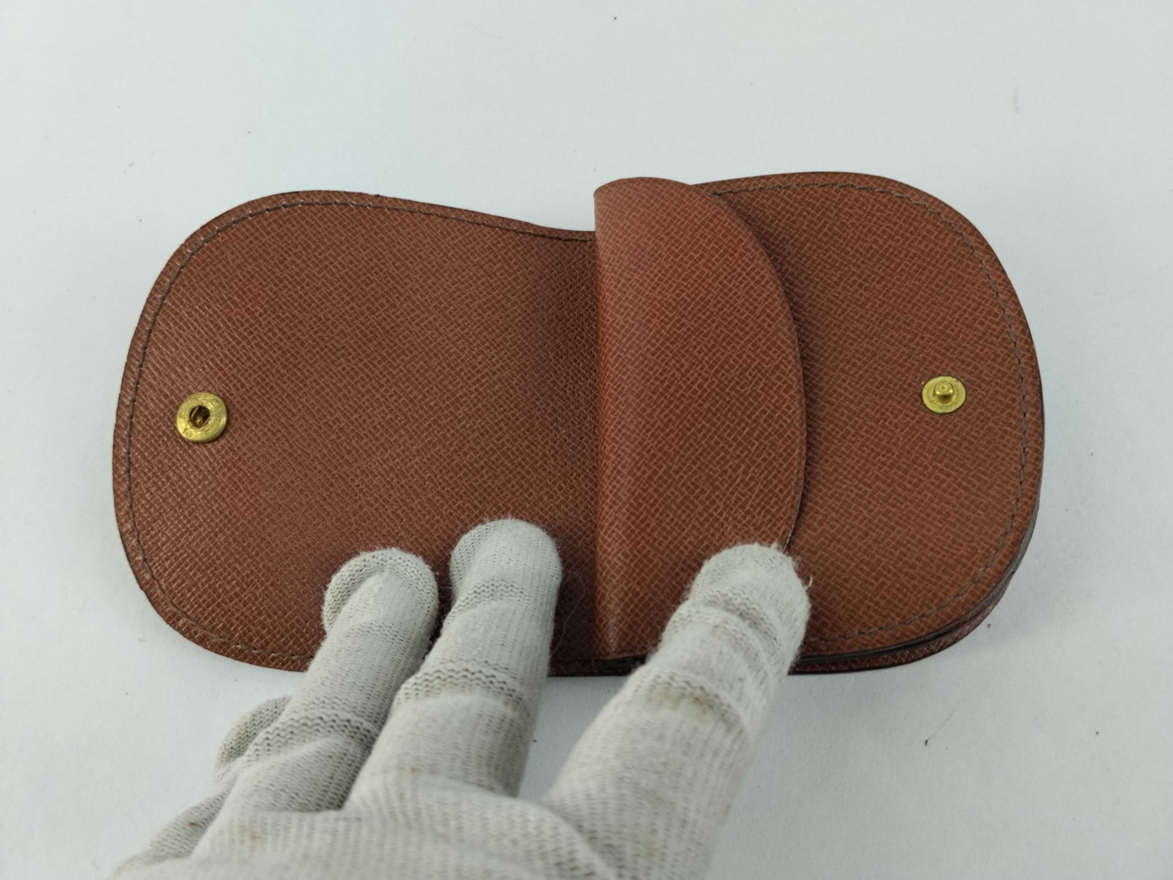 Monogram Louis Vuitton Monogram Porte-Monnaie Gusset Coin Case (Old Model) M61970 8901 CT Coin Case — view 8