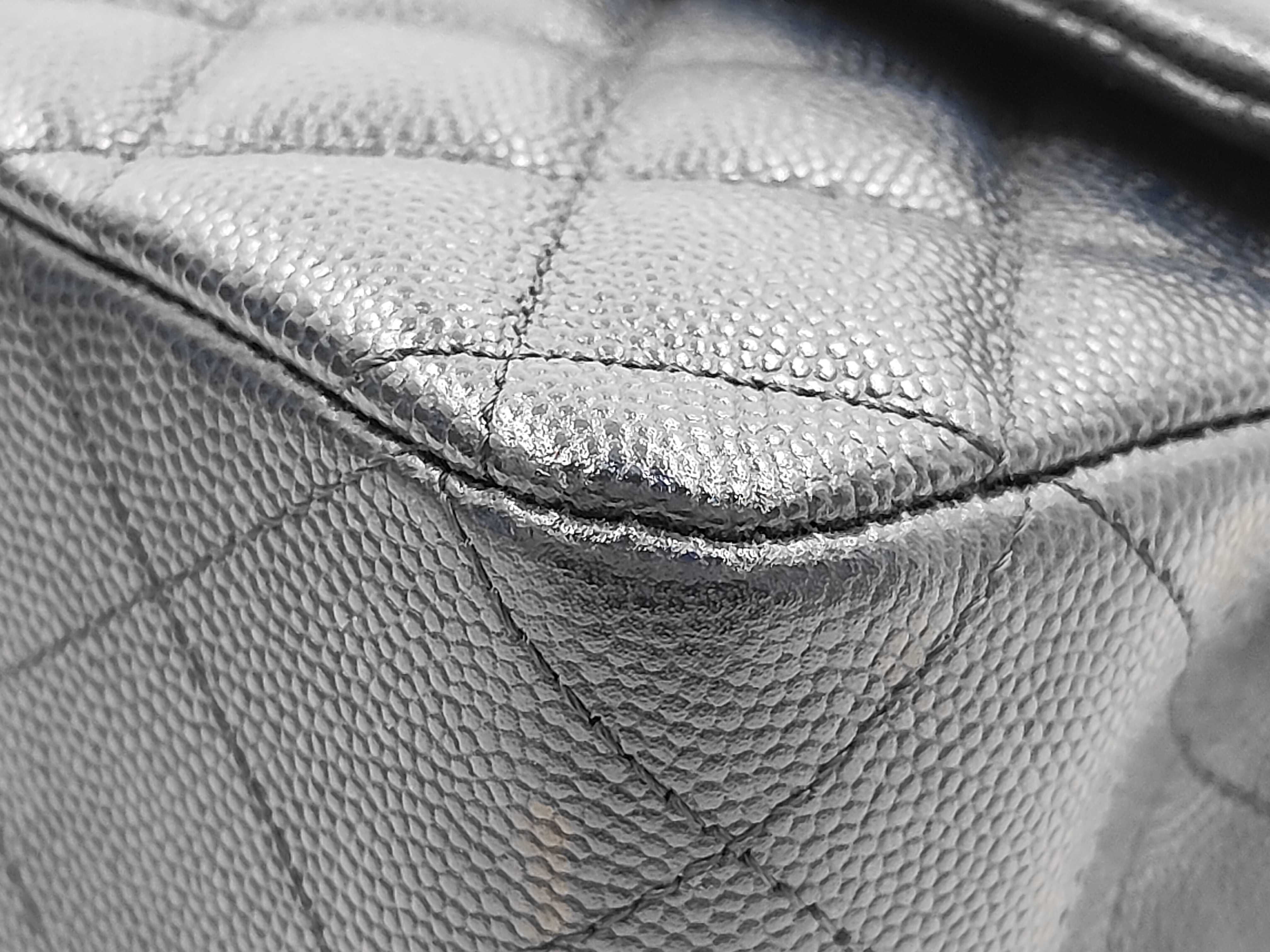 BAG CLASSIC FLAP CAVIAR SKIN 25CM MEDIUM DOUBLE FLAP A01112 NAVY NO.31 31035319 Shoulder Bag — view 6