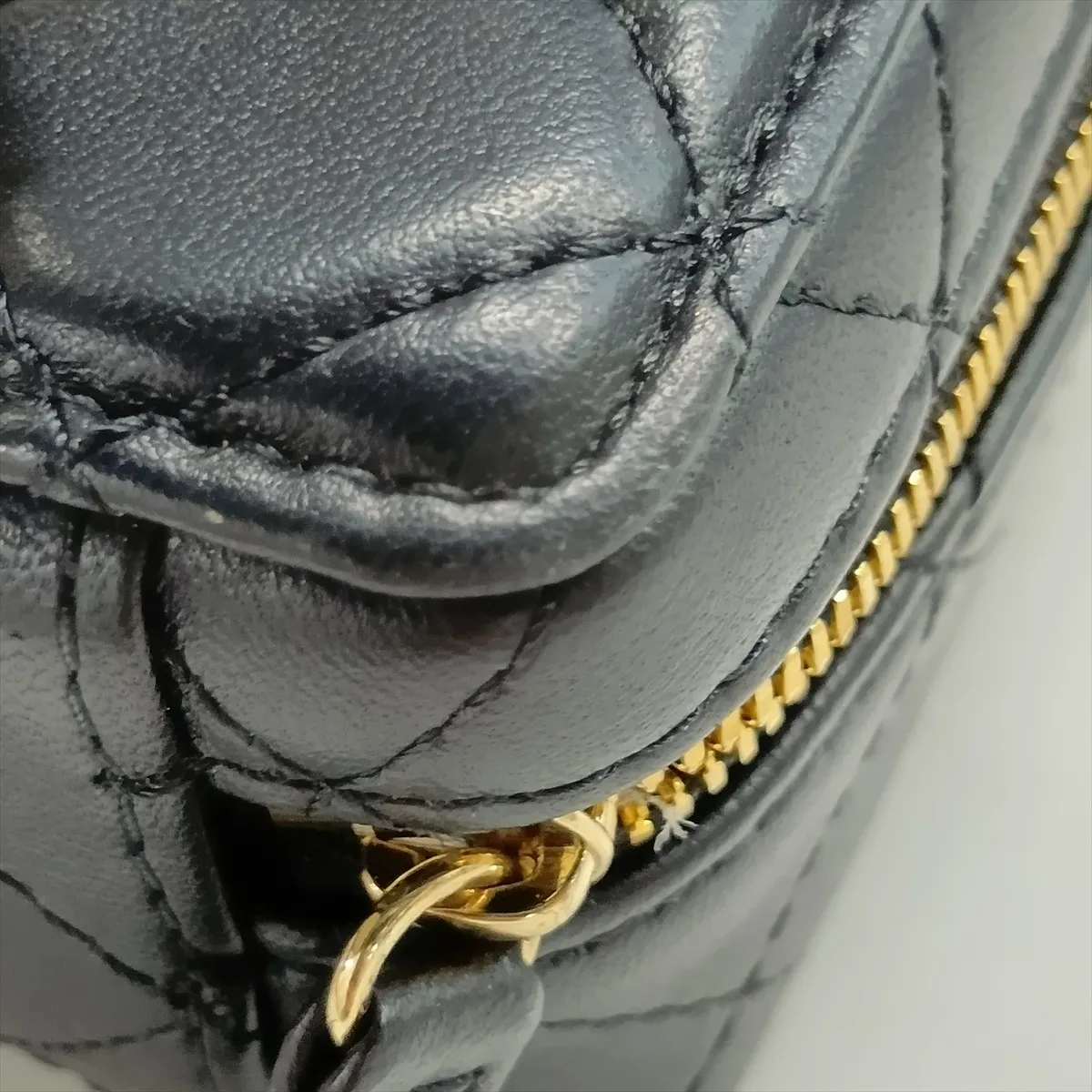 [Individually packaged] Chanel Matelassé Lambskin Chain Shoulder Bag Camera Bag Black Gold Hardware PX7N513A Random Plate AS4817 — view 11