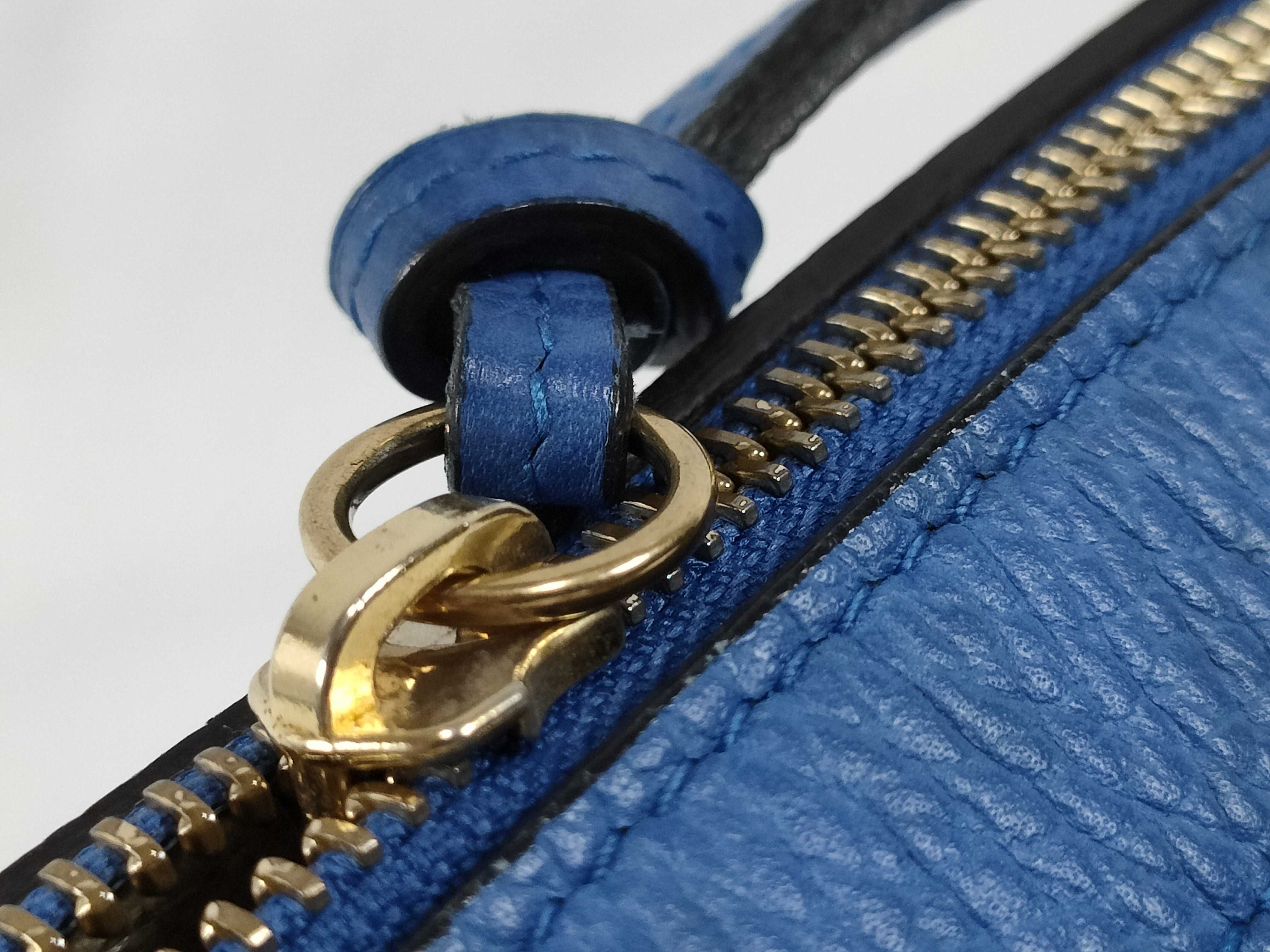 Tiger Shoulder Bag — view 15