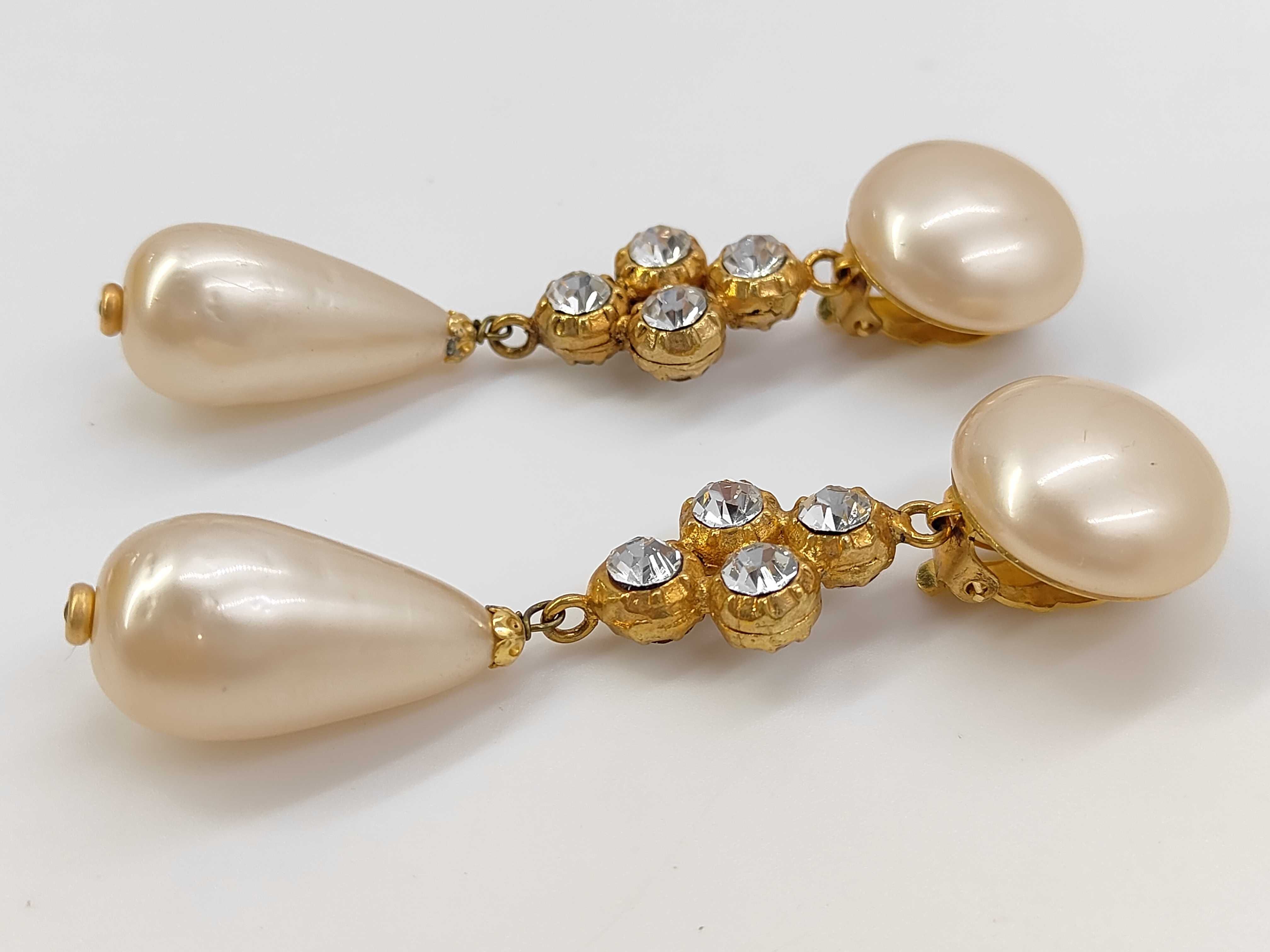 29-stamp Pearl Rhinestone Long Swing Earrings — view 2