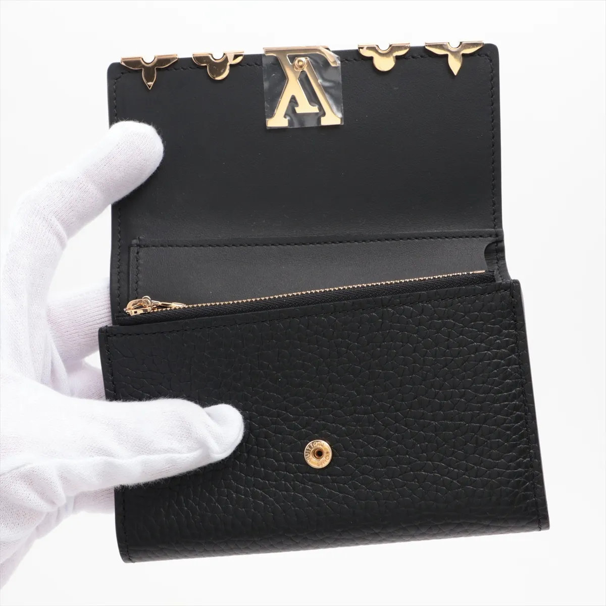 Taurillon Portefeuille Capucines Compact M82764 Noir Compact Wallet RFID Reactive — view 3
