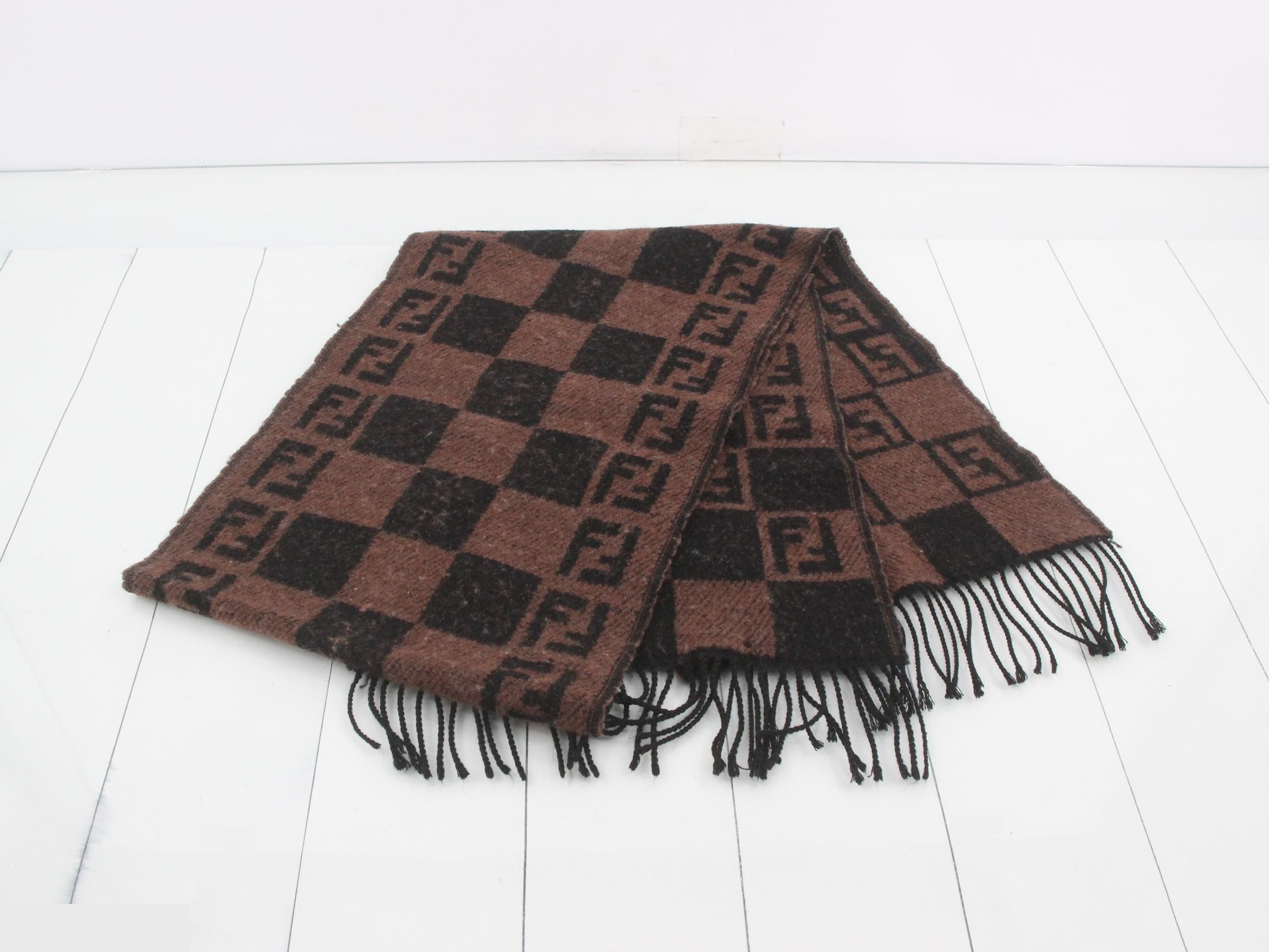 scarf, brown — view 3