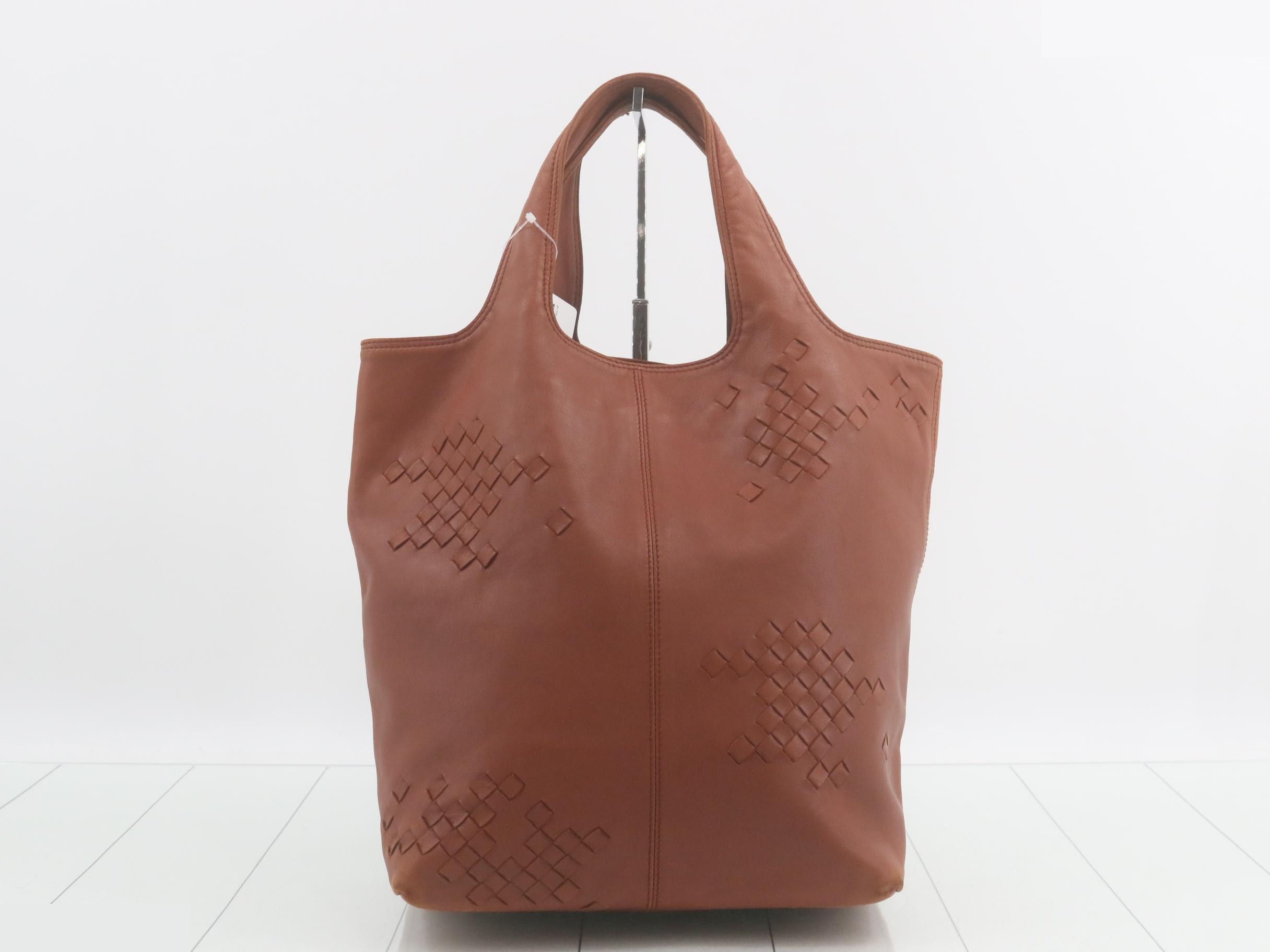 Intrecciato (bag) / Handbag — view 2