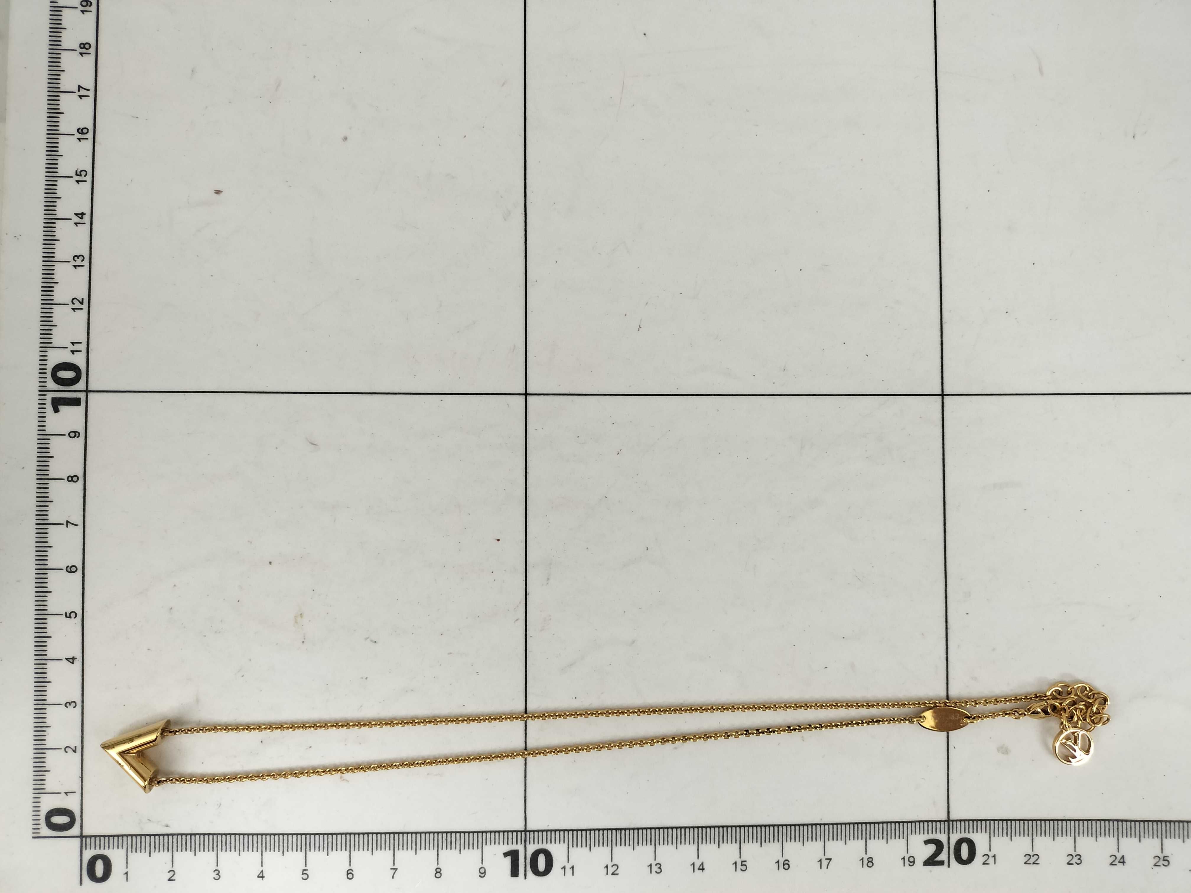 Essential V Gold Necklace — view 7