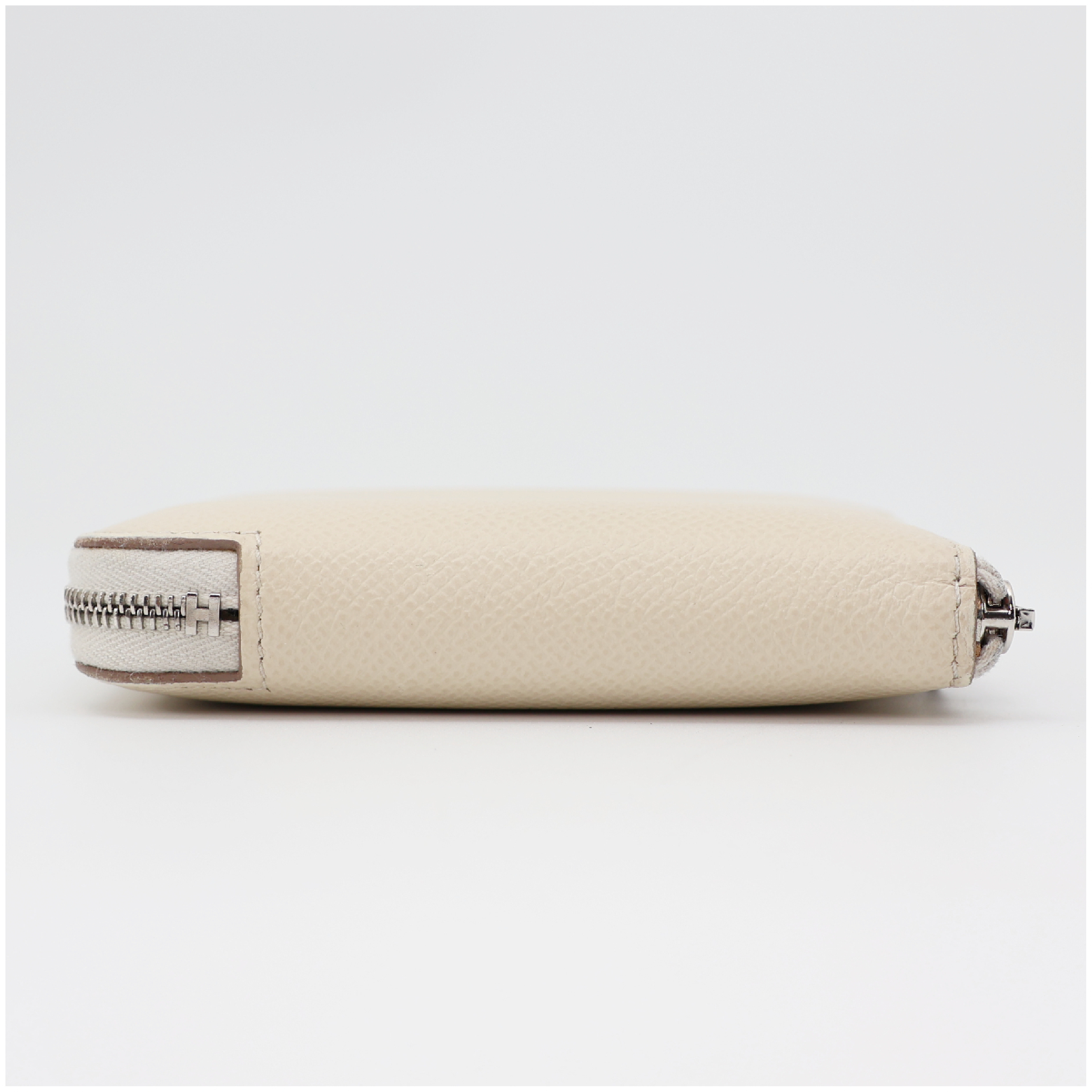 Azap Silk In Compact Wallet, Cle Veau Epsom Leather, B Stamp — view 6