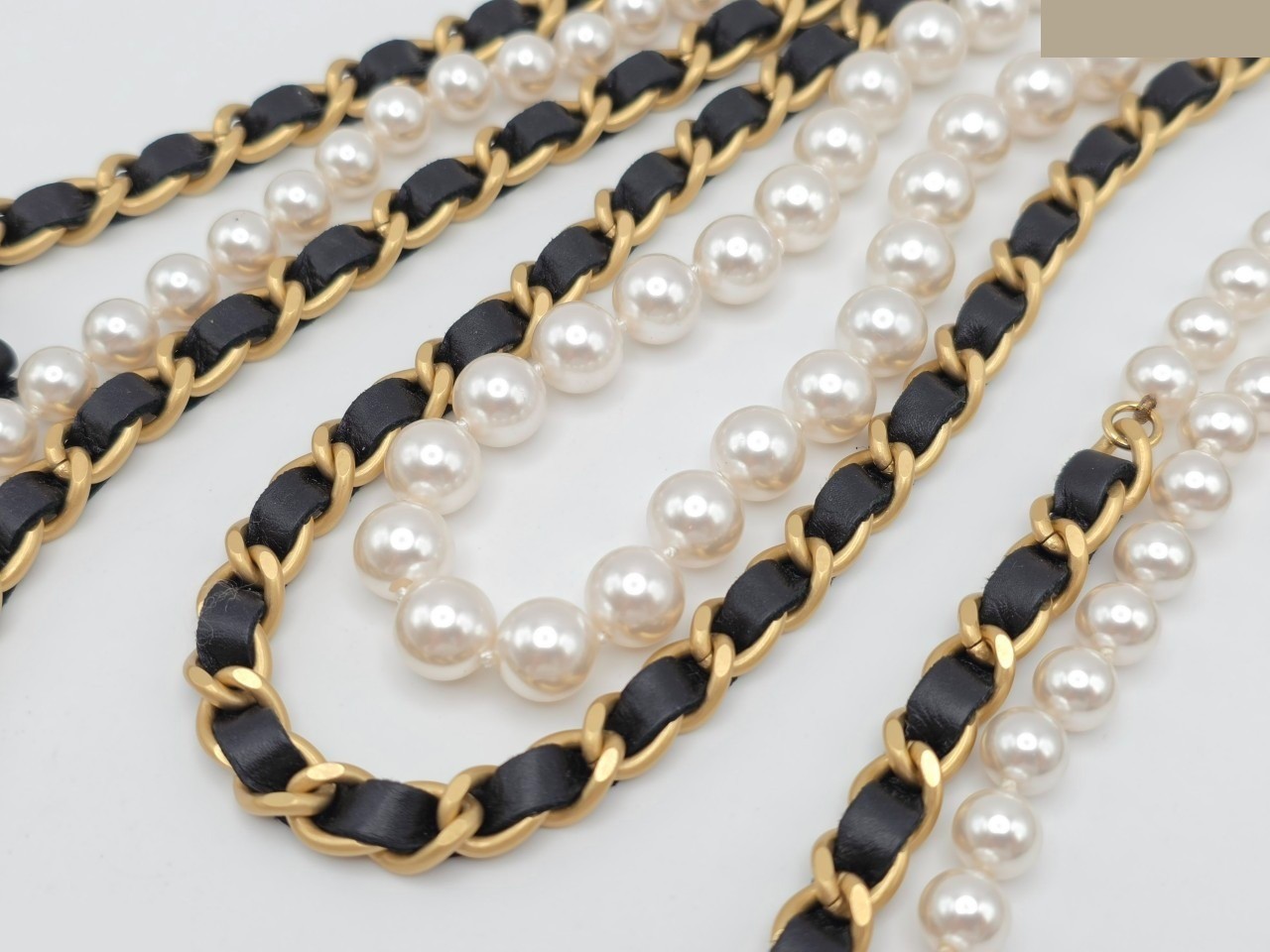 necklace, neck circumference approximately 40cm — view 4
