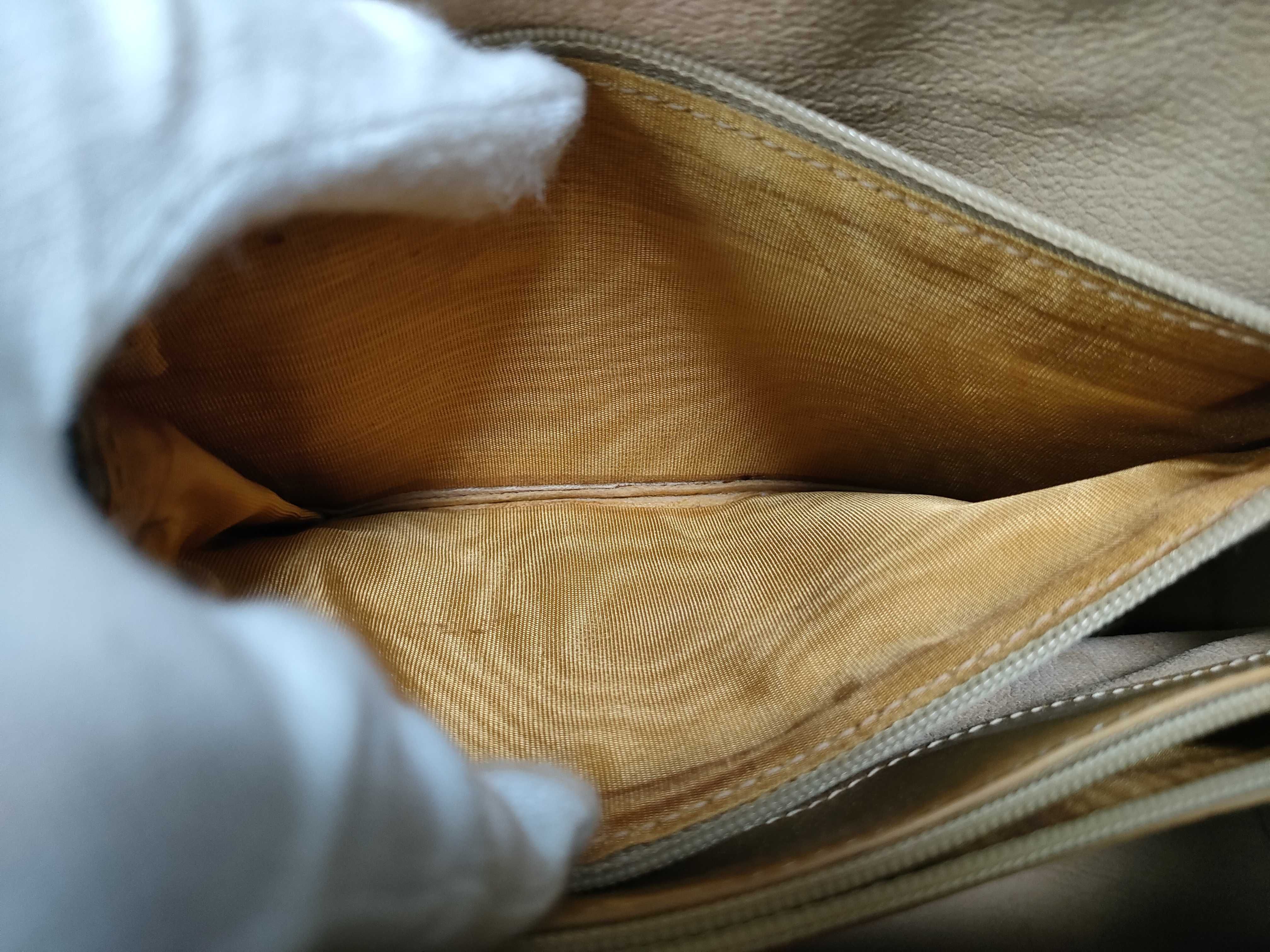 Handbag / PVC Handbag — view 15