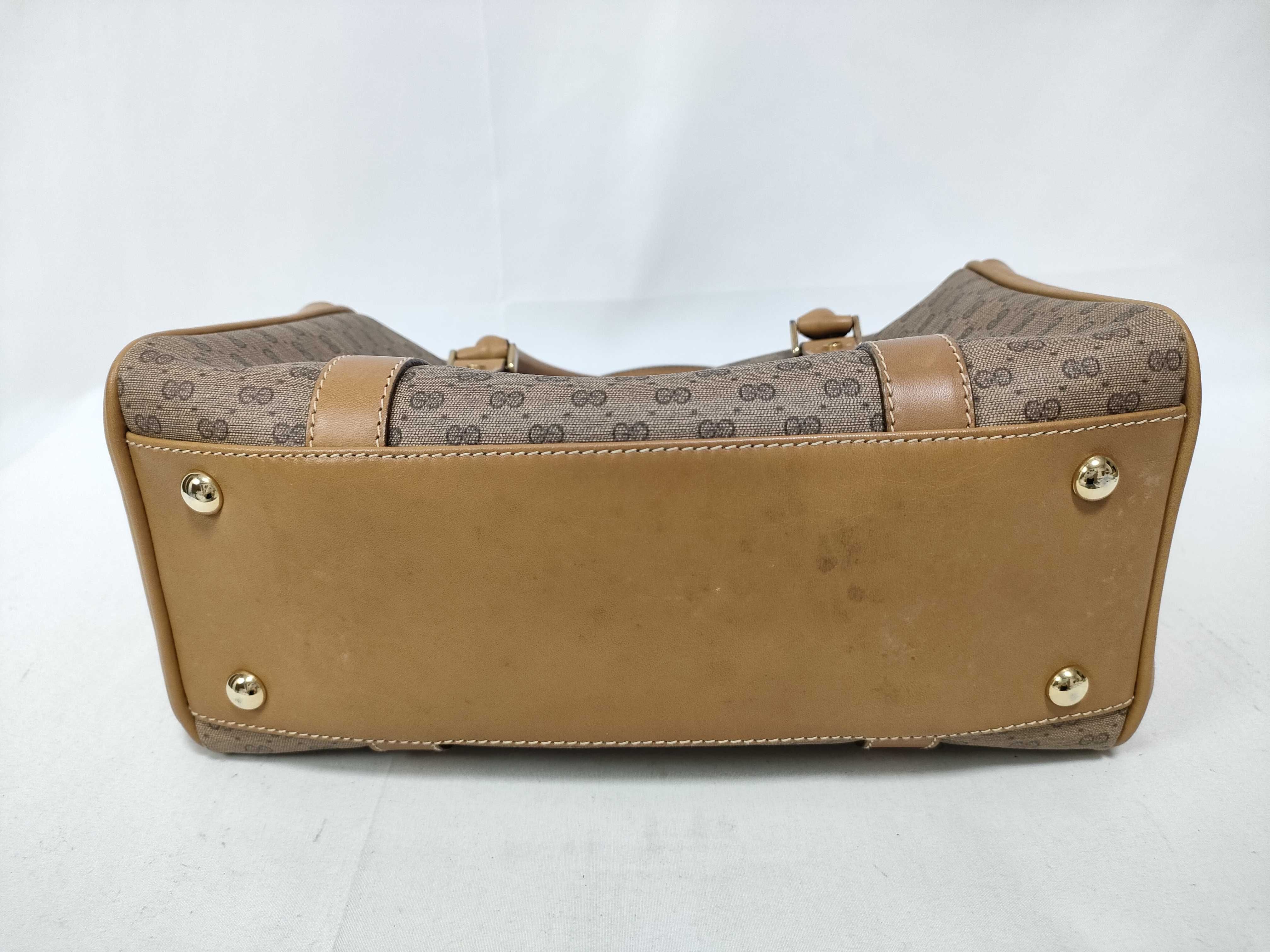 Handbag / PVC Handbag — view 3