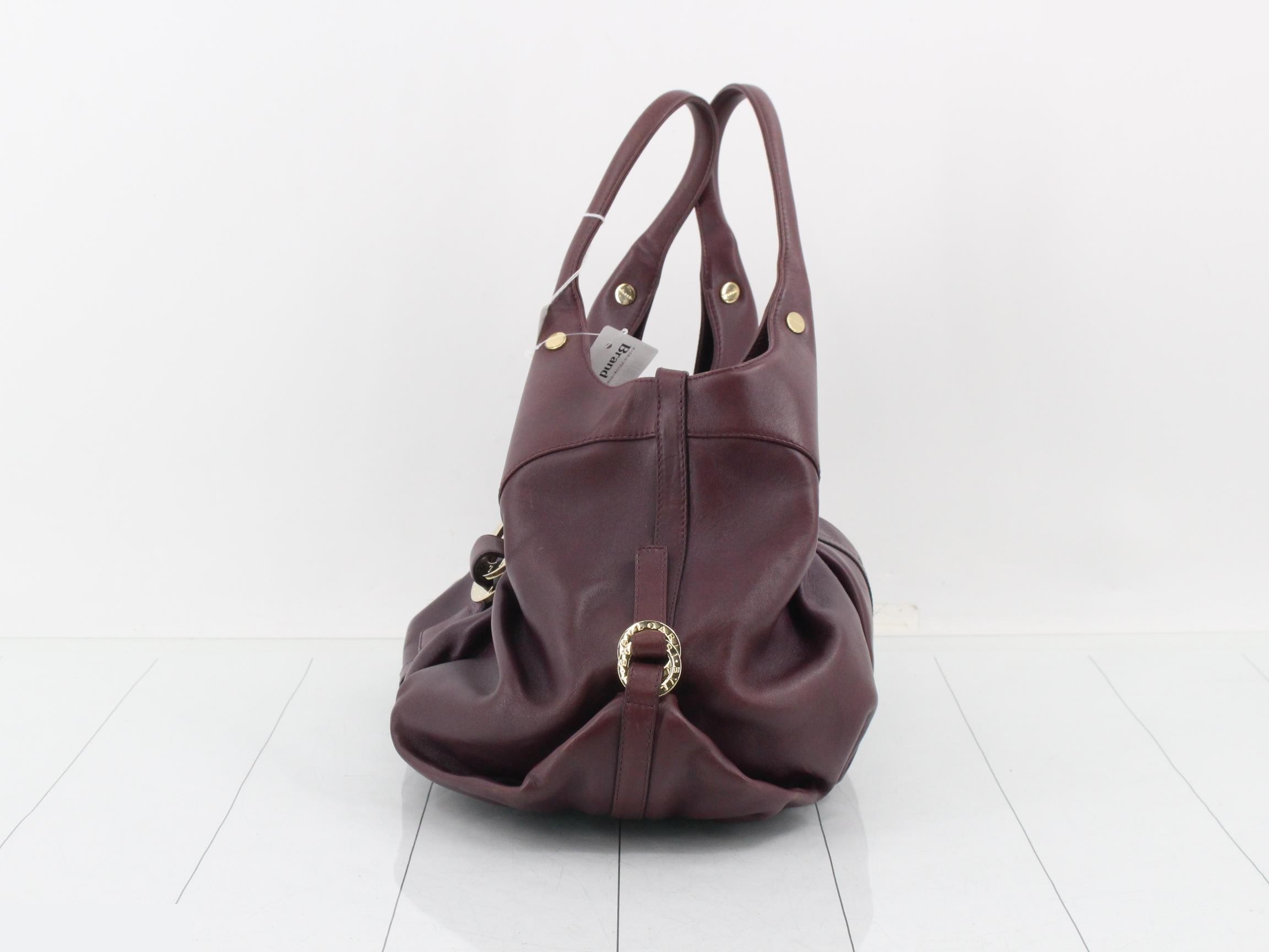 handbag — view 3
