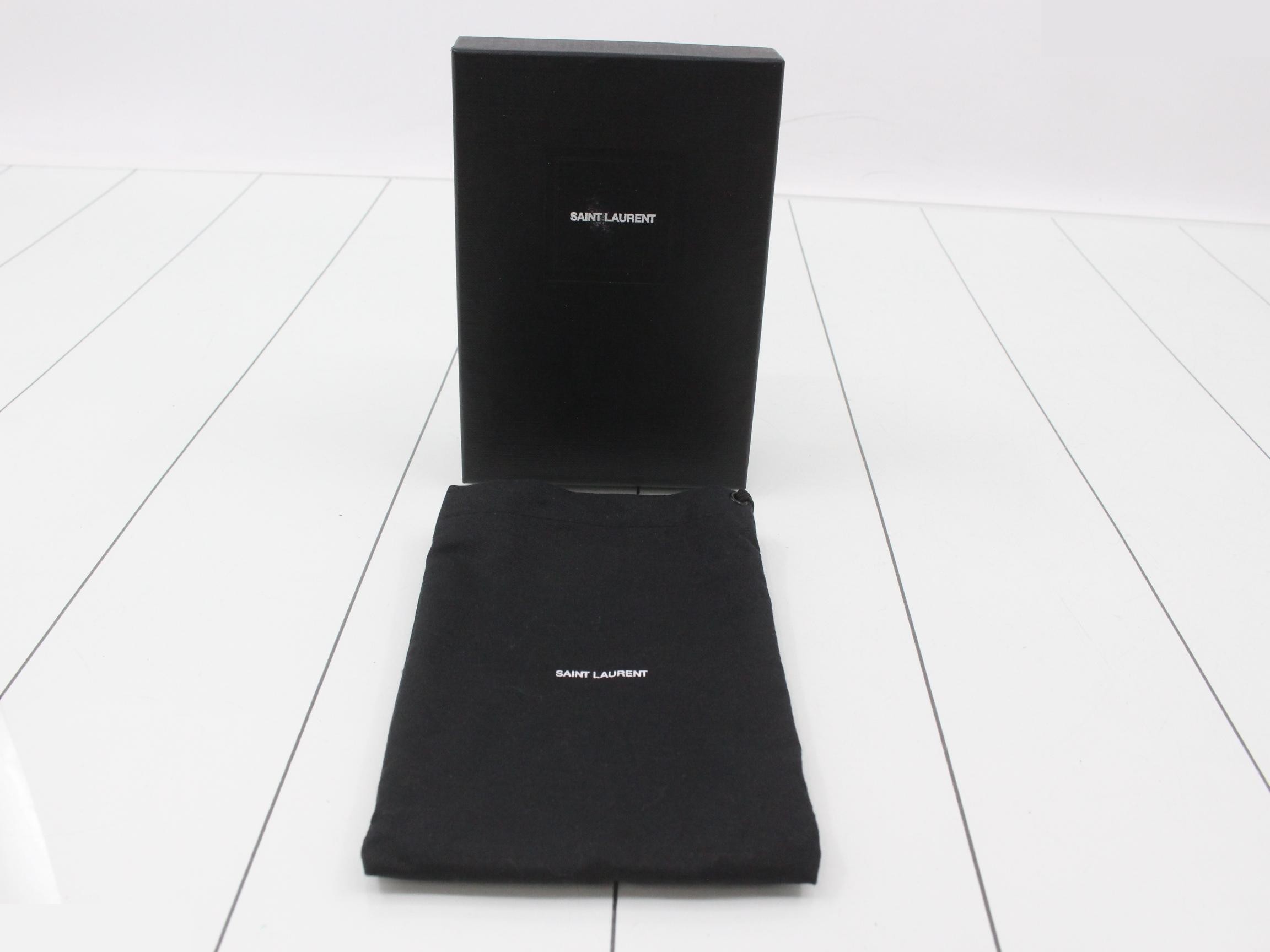 Cassandra Leather Bi-fold Wallet — view 5