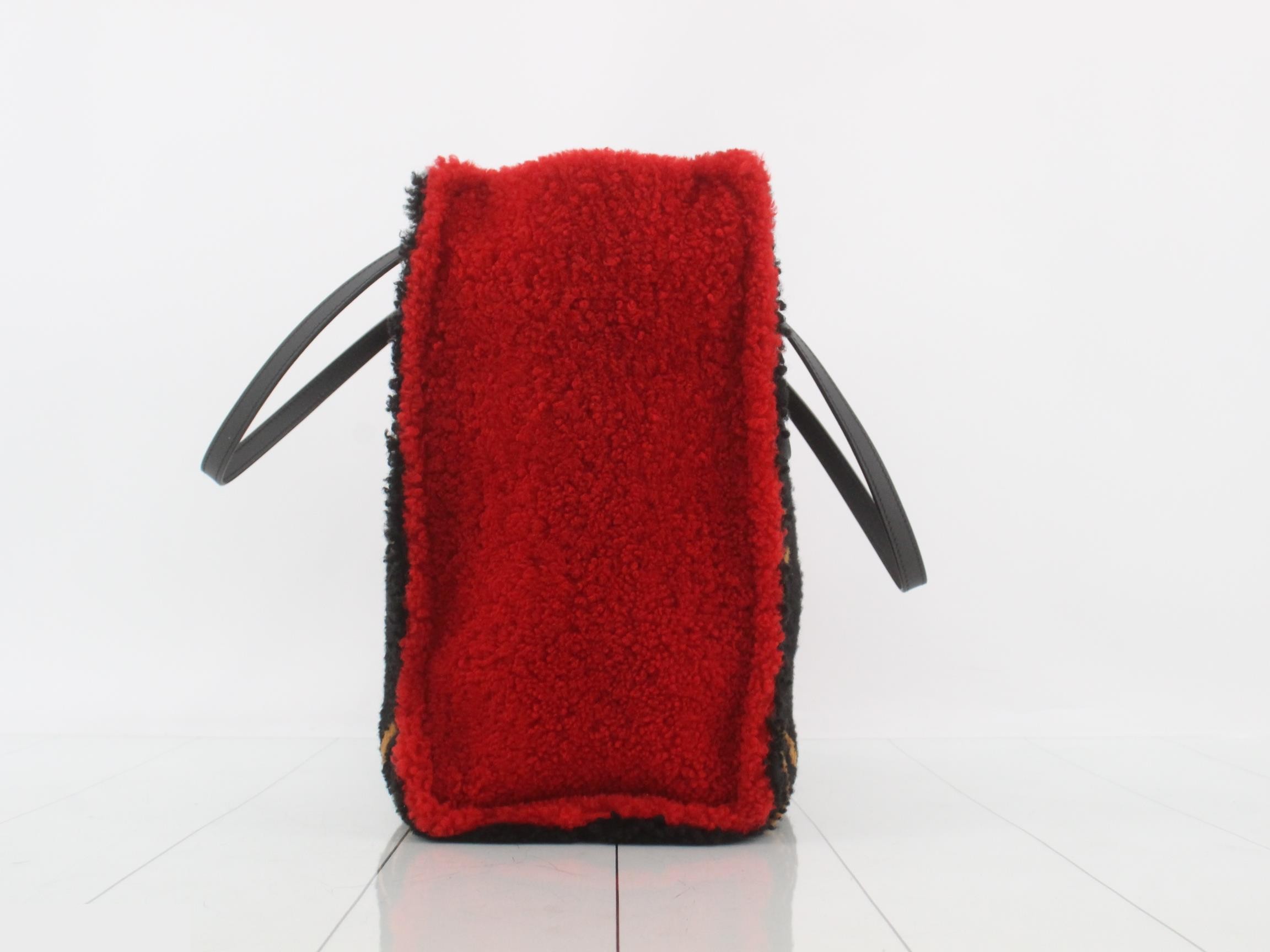 Monogram Teddy OnTheGo GM Noir x Rouge NZ4129 RFID — view 3