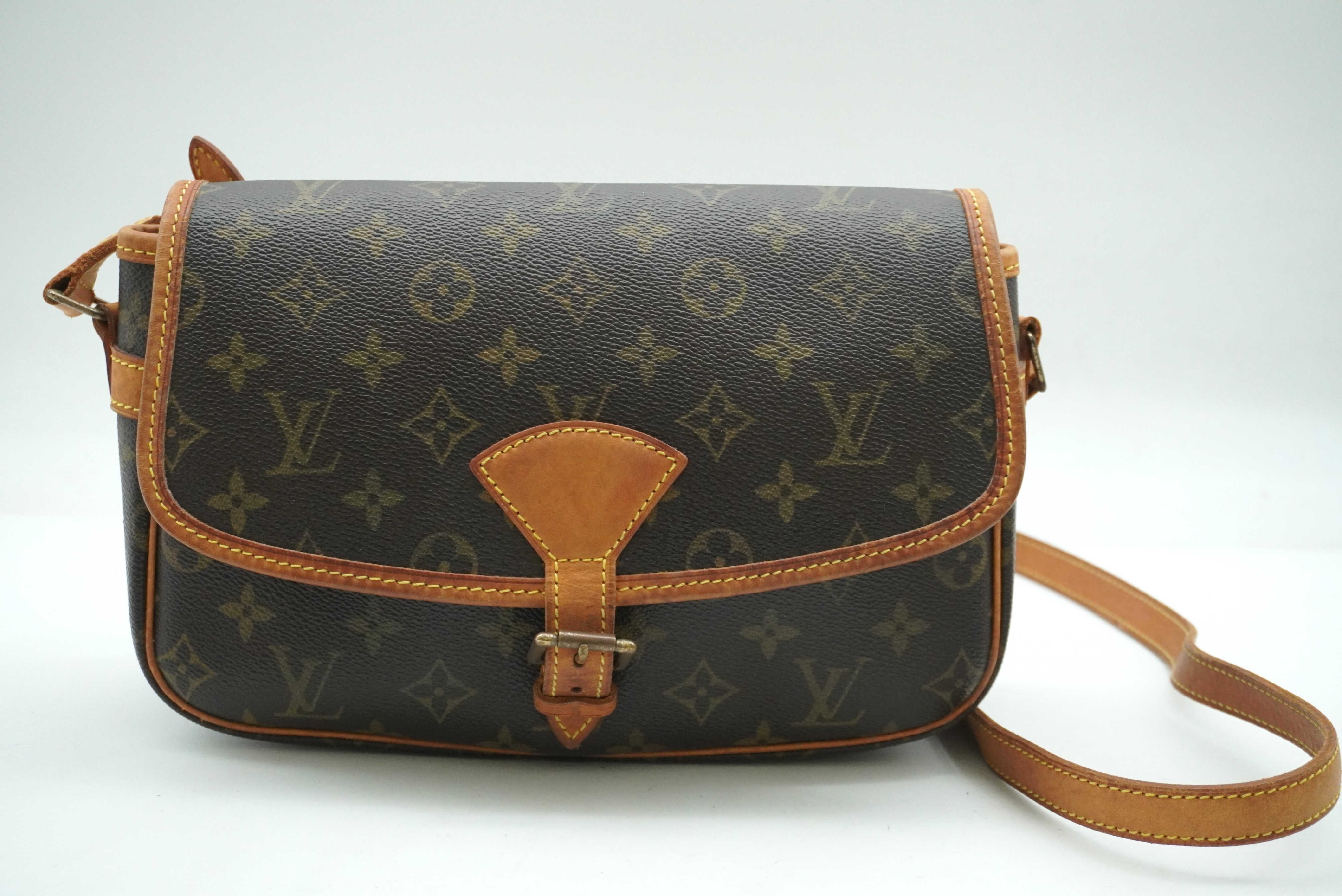 Monogram Sologne M42250 Shoulder Bag