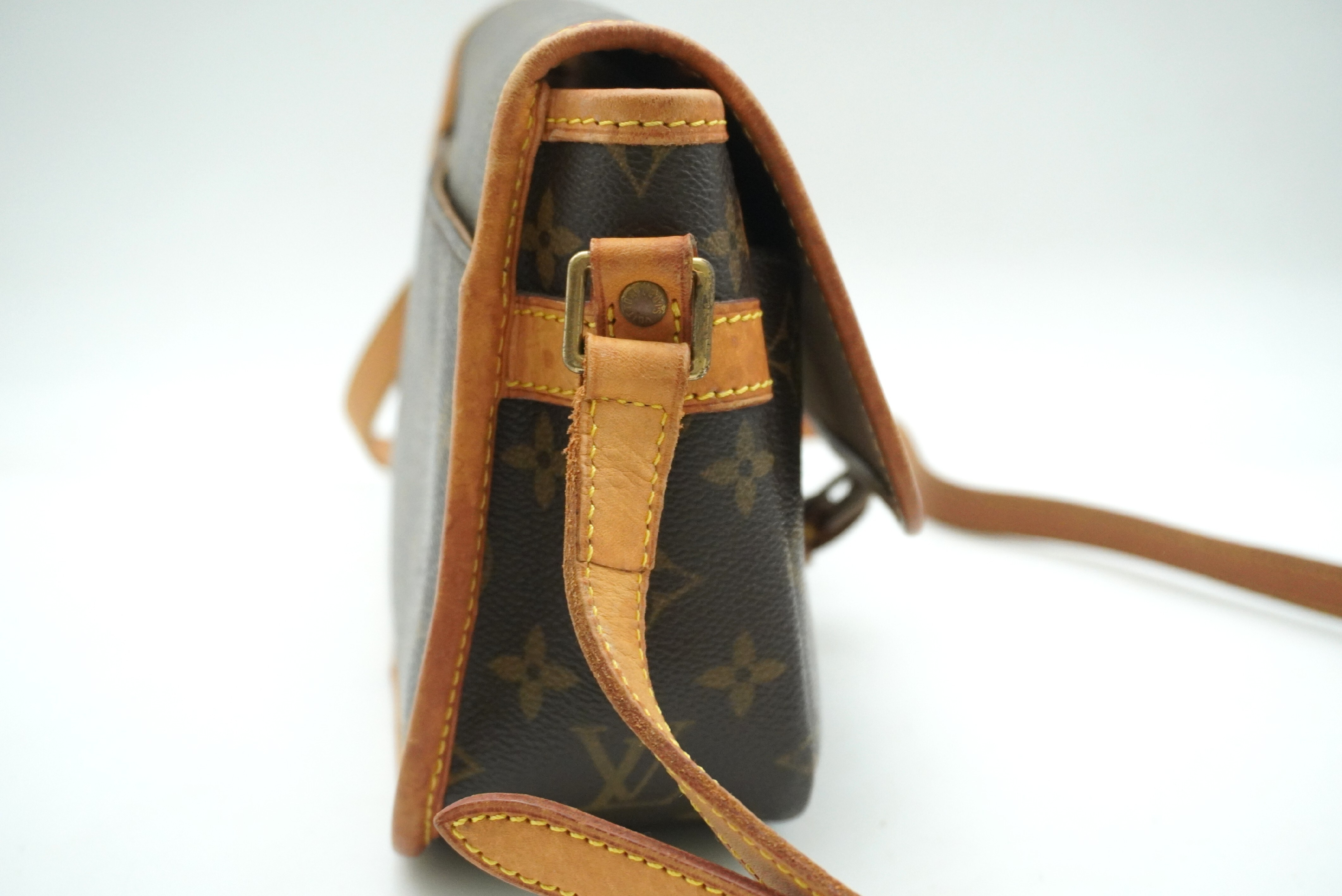 Monogram Sologne M42250 Shoulder Bag — view 4