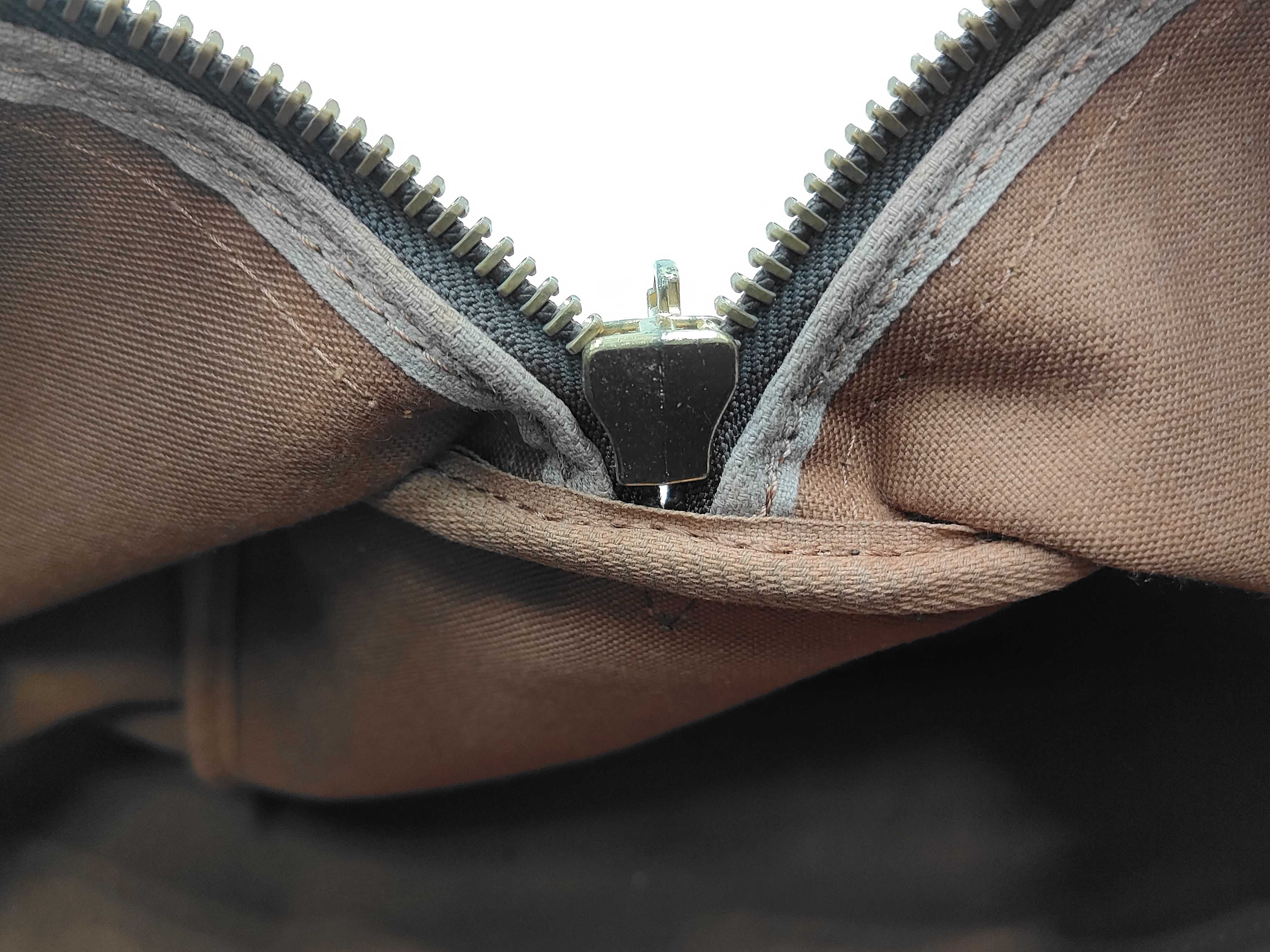 Monogram Saxpool 35 871VI Handbag — view 9