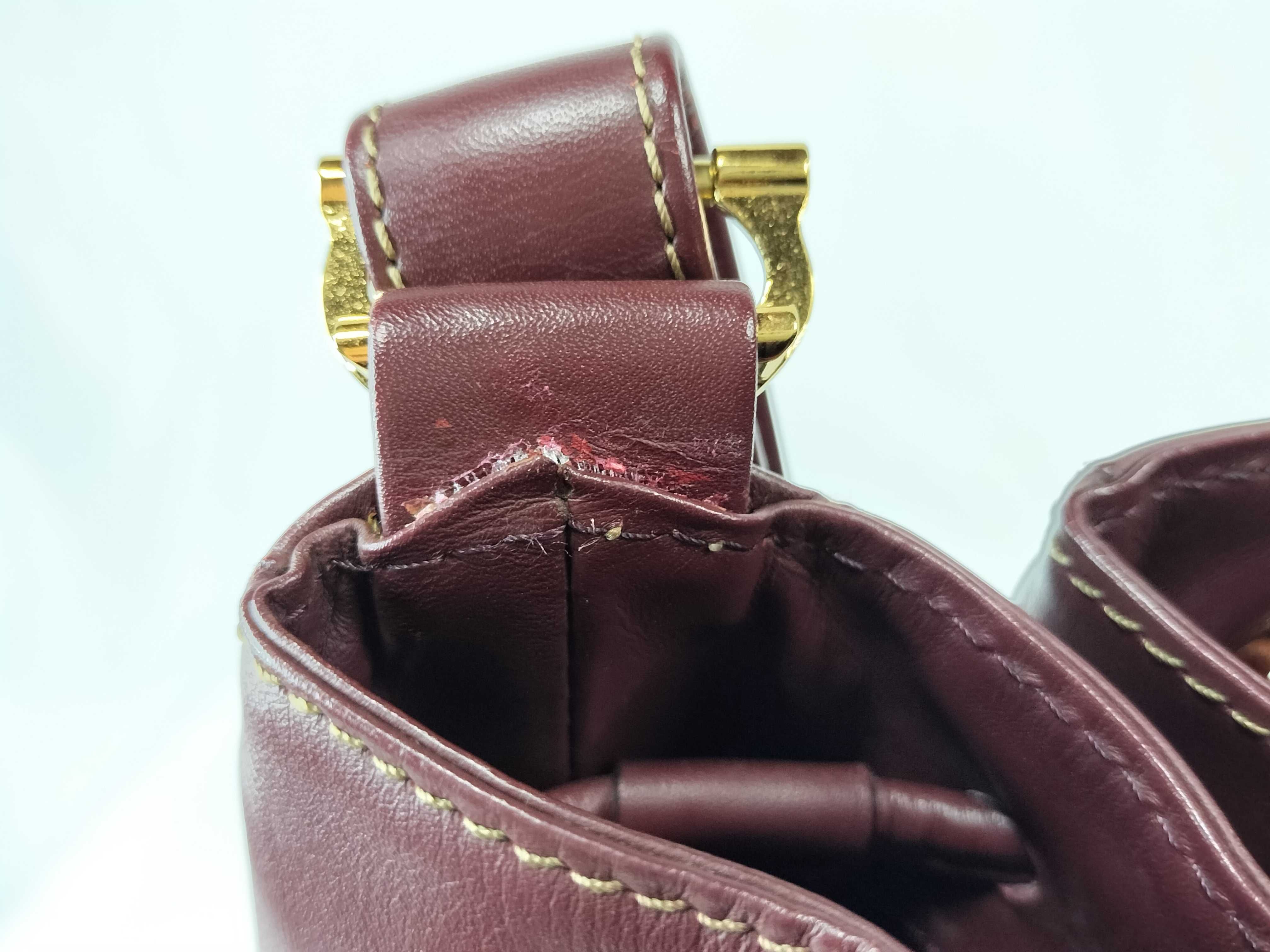 Must Cartier Shoulder Bag — view 12