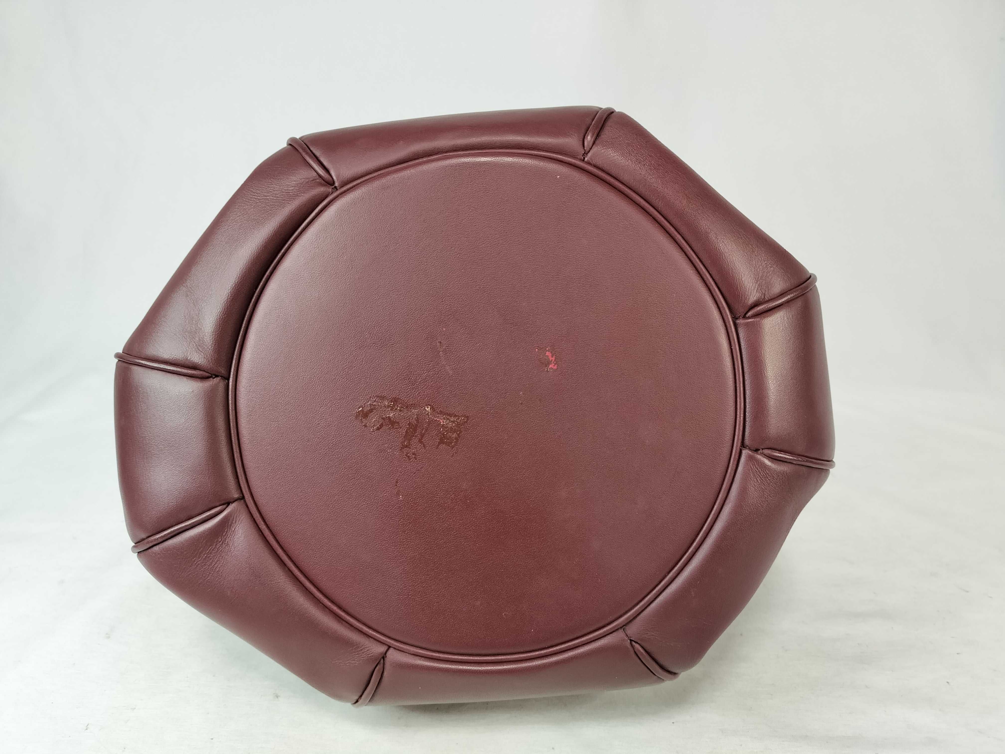 Must Cartier Shoulder Bag — view 7