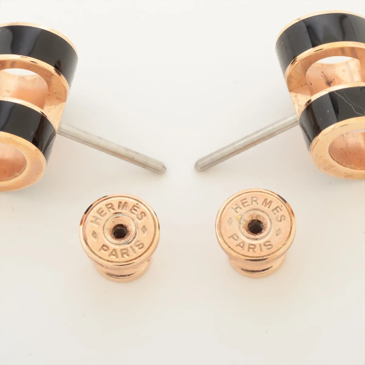 Pop H earrings (for both ears) GP Black x Gold — view 4