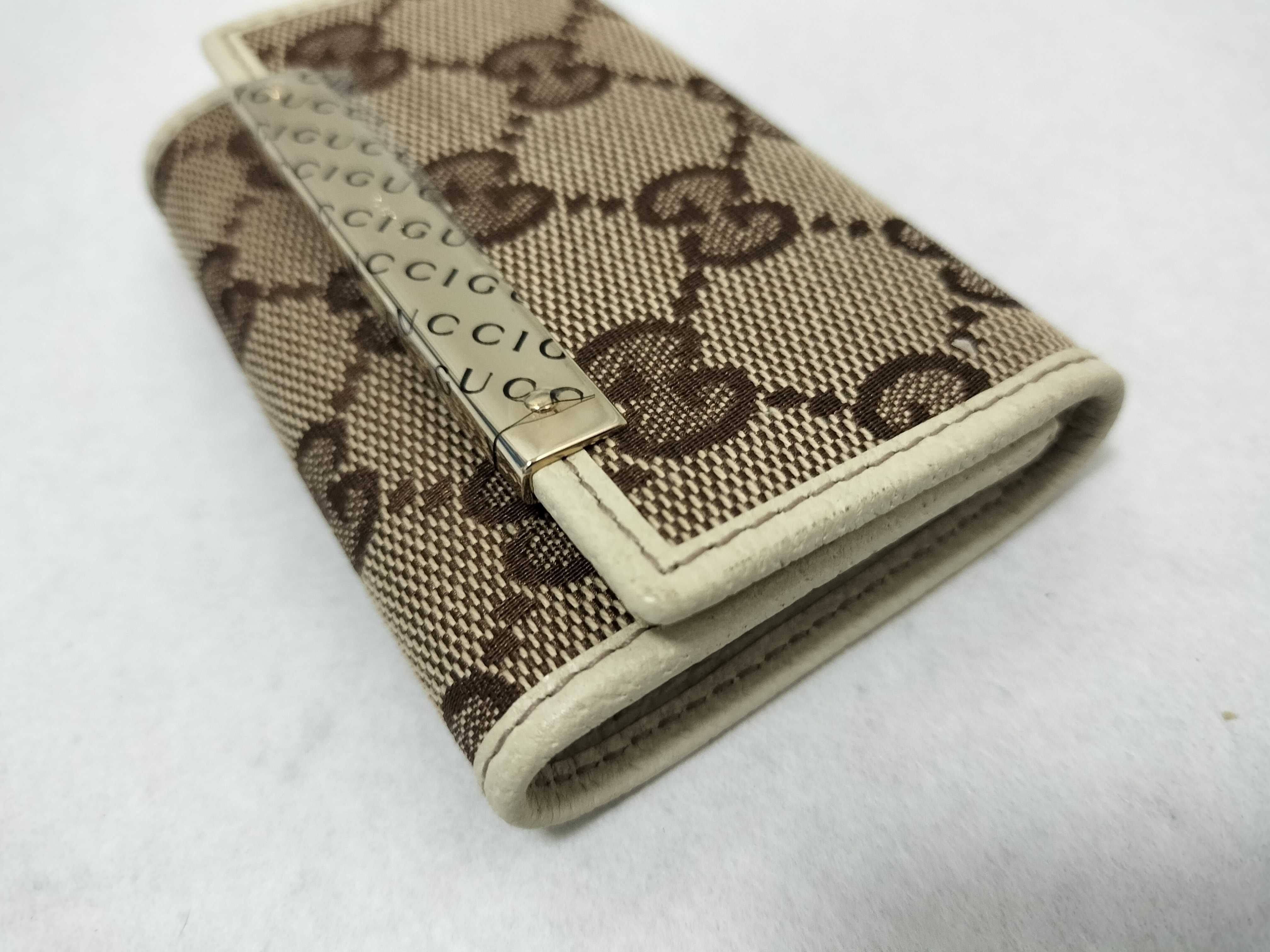GG Canvas Key Case — view 12