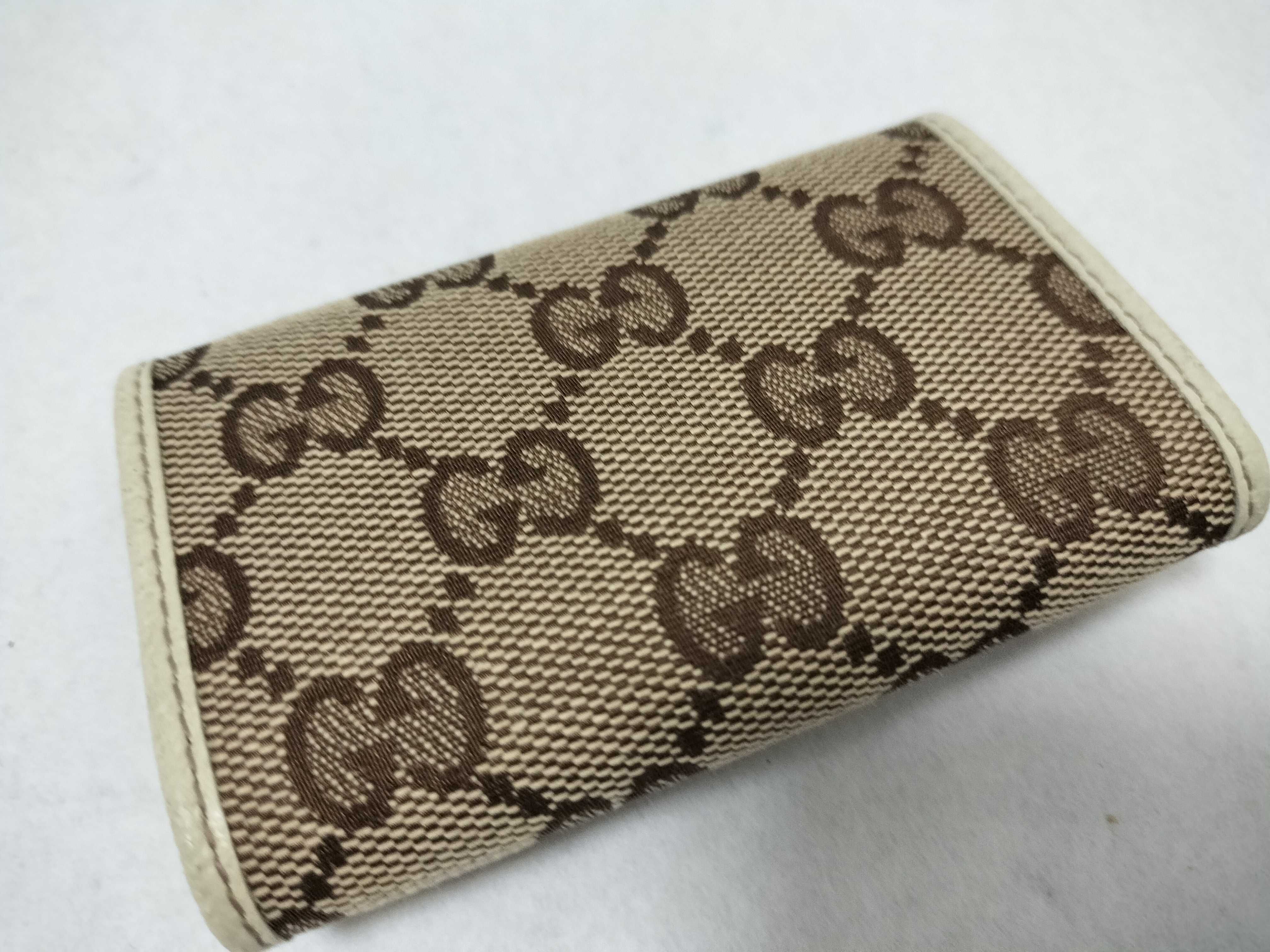 GG Canvas Key Case — view 13