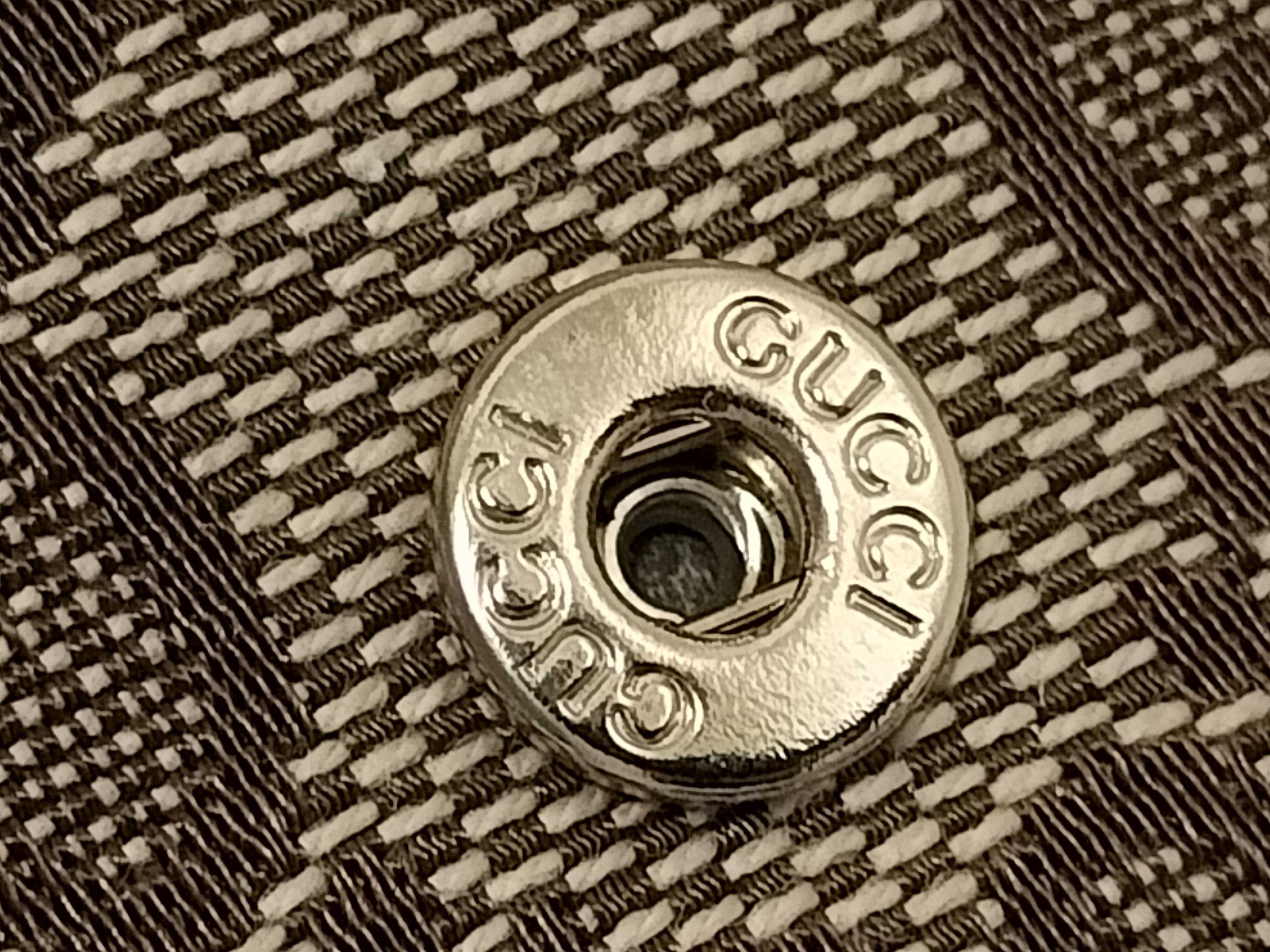 GG Canvas Key Case — view 7