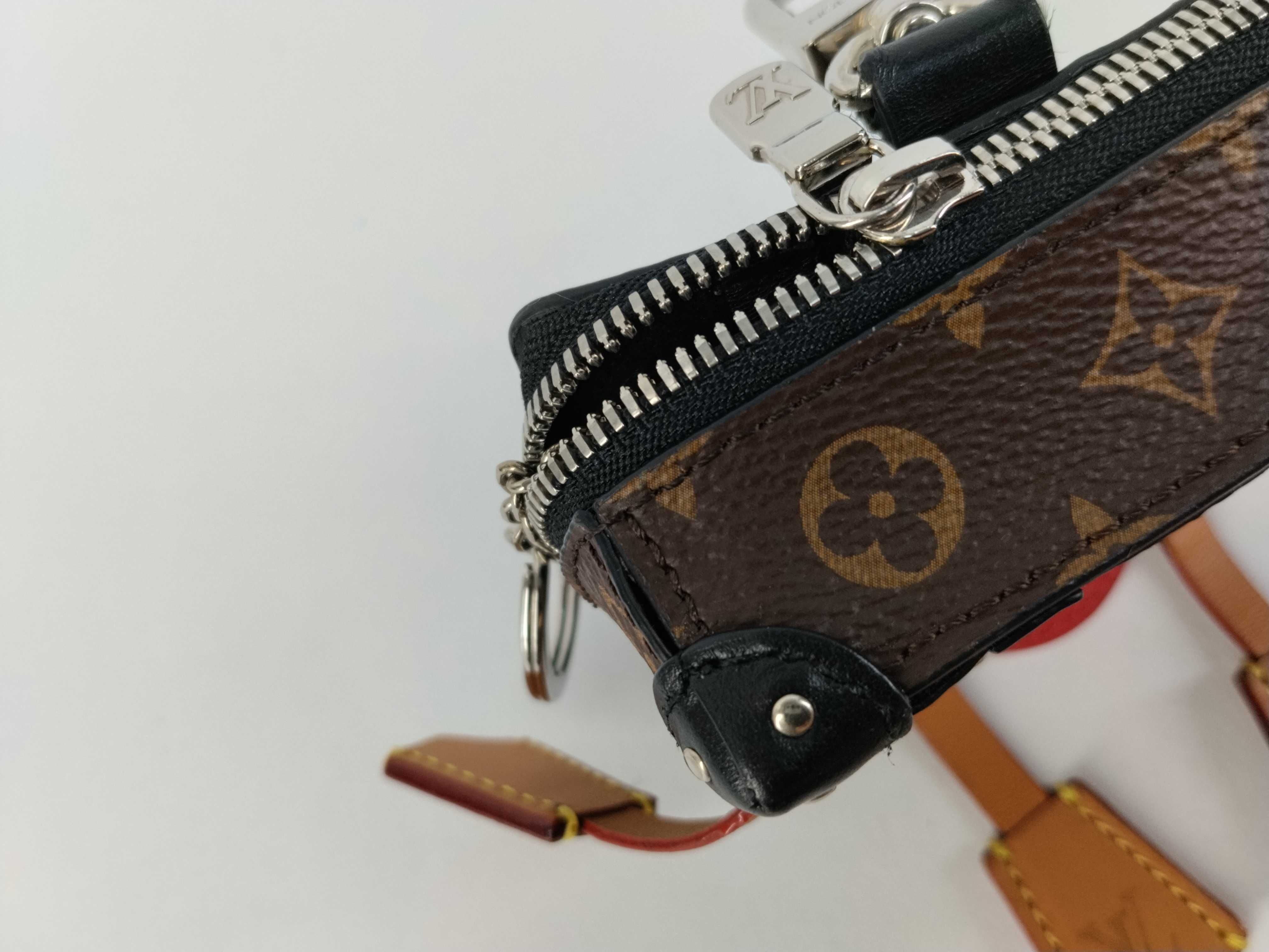 Monogram Louis Vuitton Charm Monogram Macassar Mr. Soft Trunk Charm — view 7