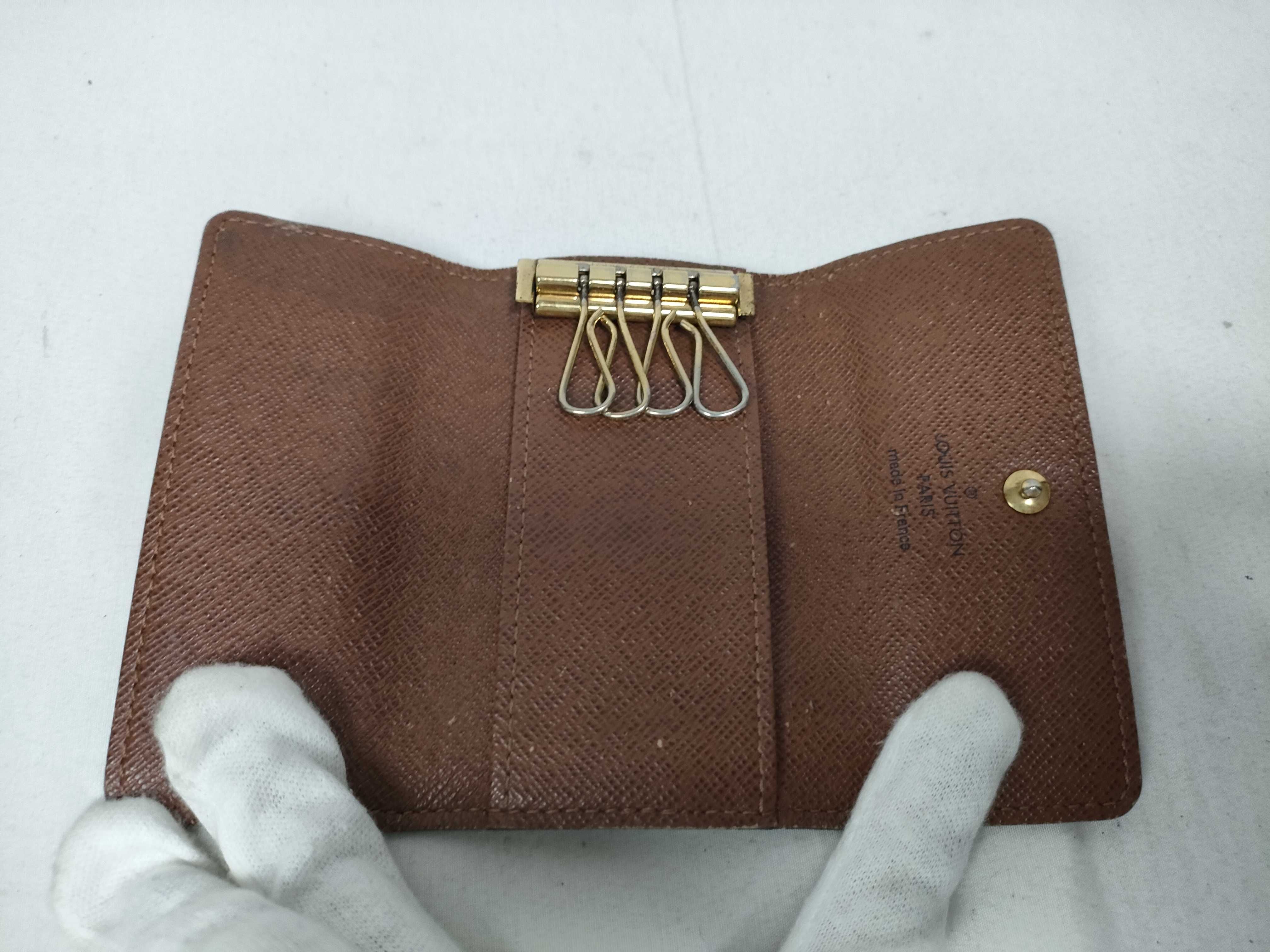 Monogram Vuitton Multicles 4 Key Case — view 9