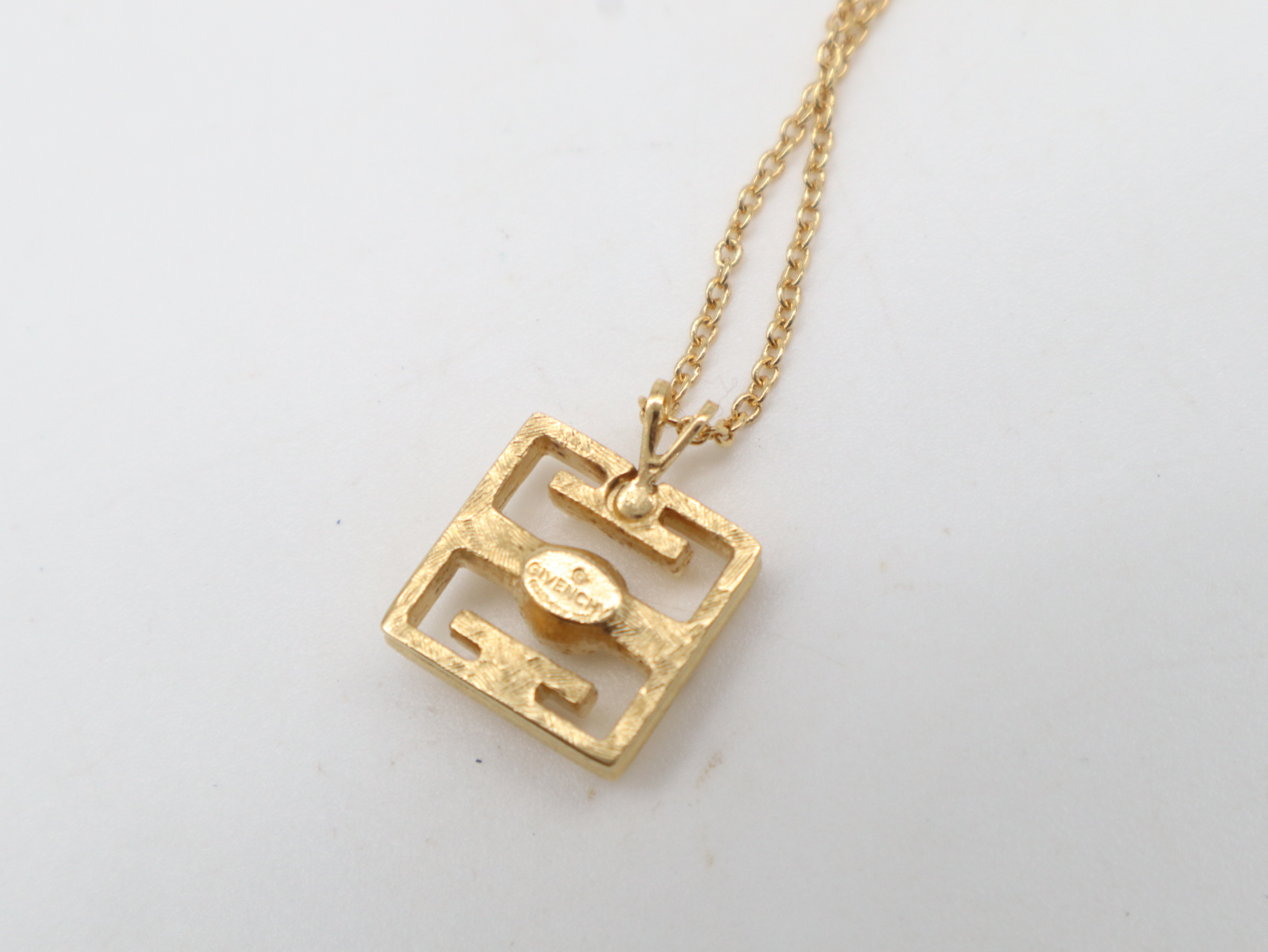 4G Logo Rhinestone Necklace GP Necklace — view 6